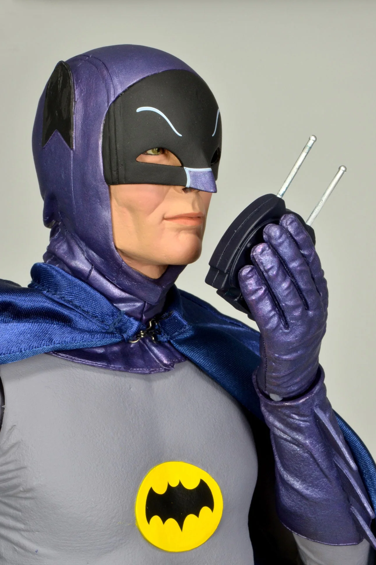 Batman 1/4 Scale Action Figure - Adam West 1966 TV - Image 2