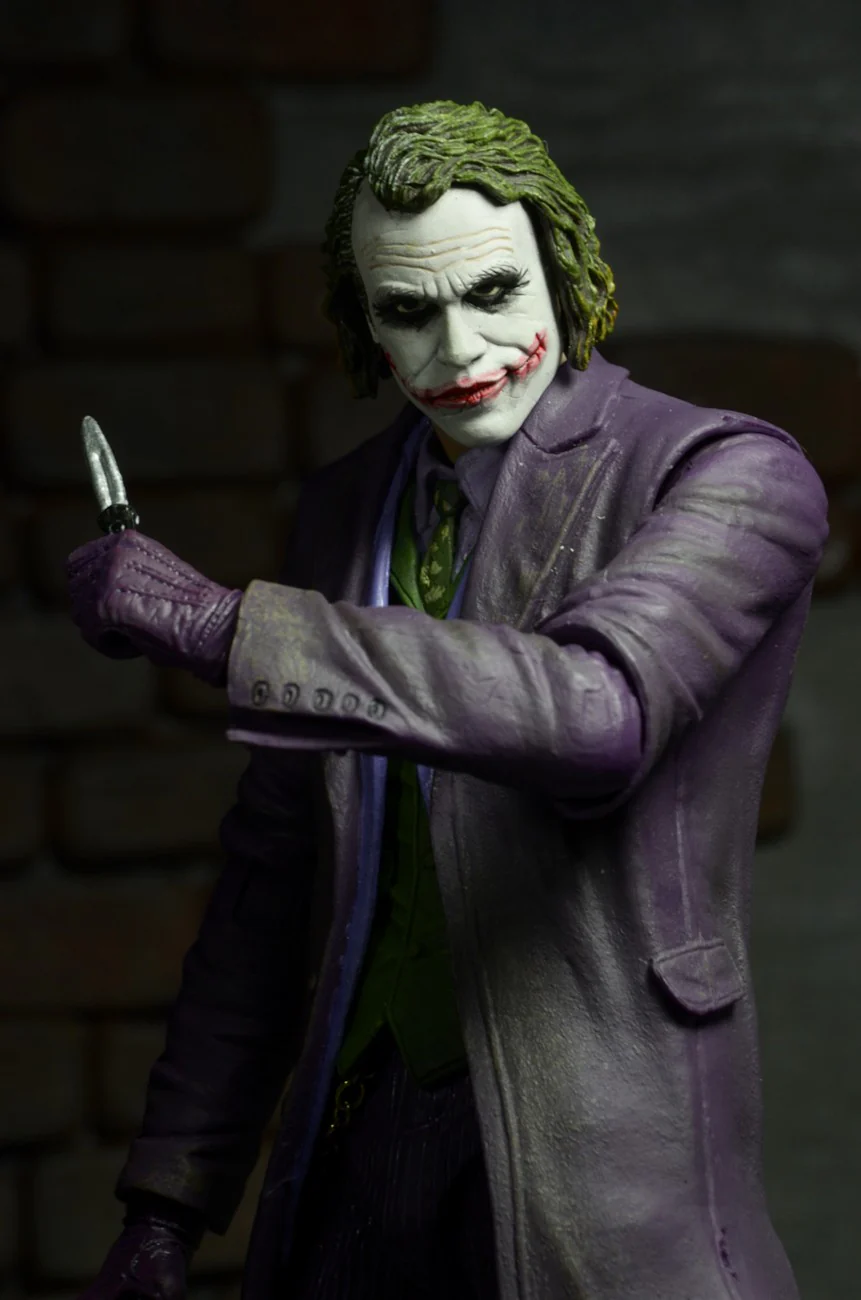 The Joker 1/4 Scale Action Figure - Heath Ledger The Dark Knight - Image 2