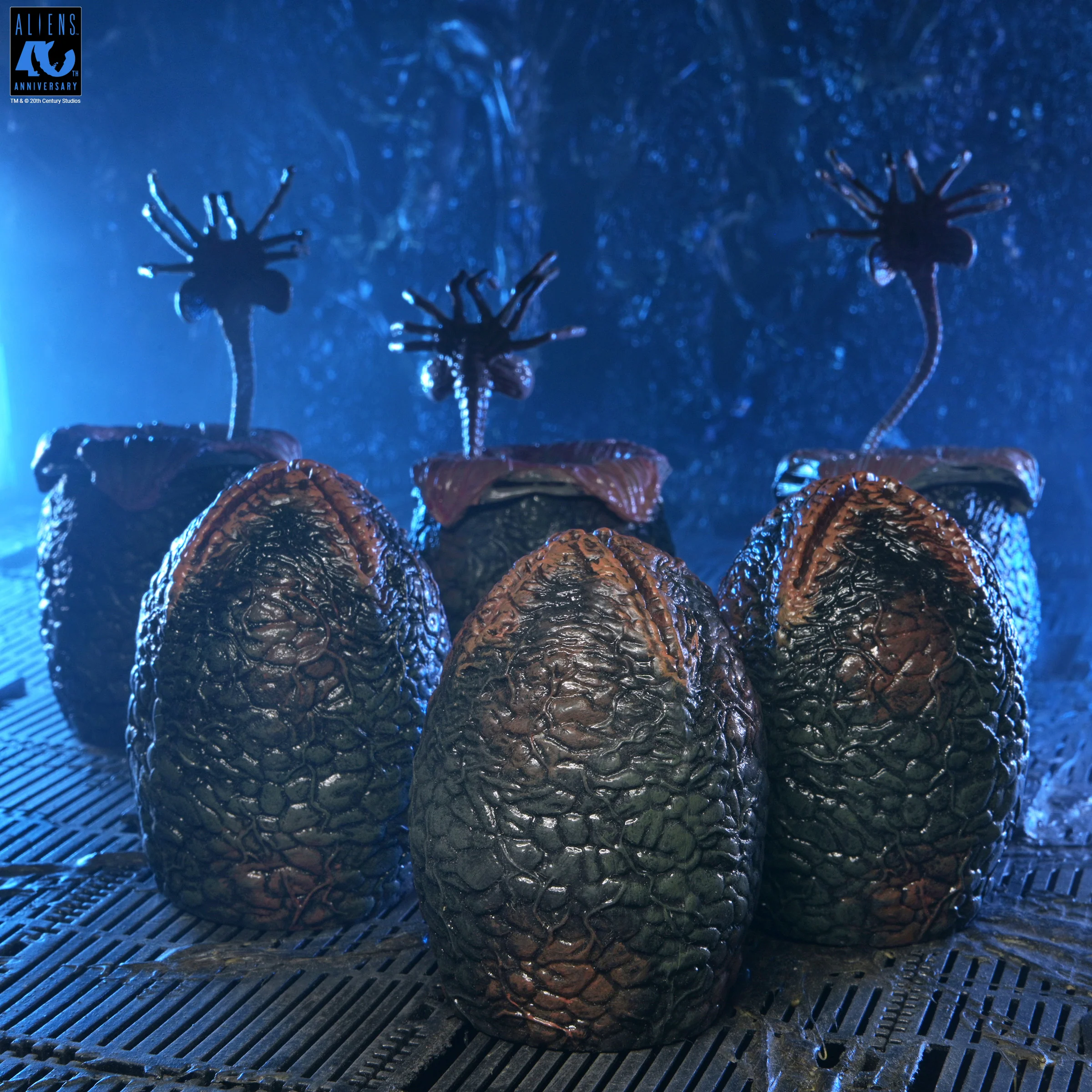 Aliens - 40th Anniversary Carton of Alien Eggs 6-Pack Accessory Pack (PRE-ORDER) - Image 3