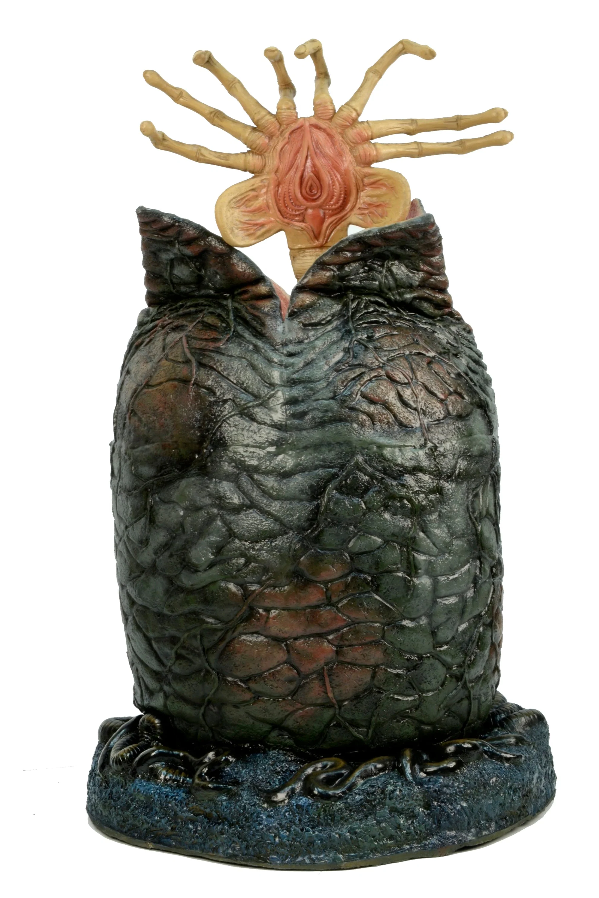 Aliens - Xenomorph Egg Life-Size Replica with LED Lights - Image 9