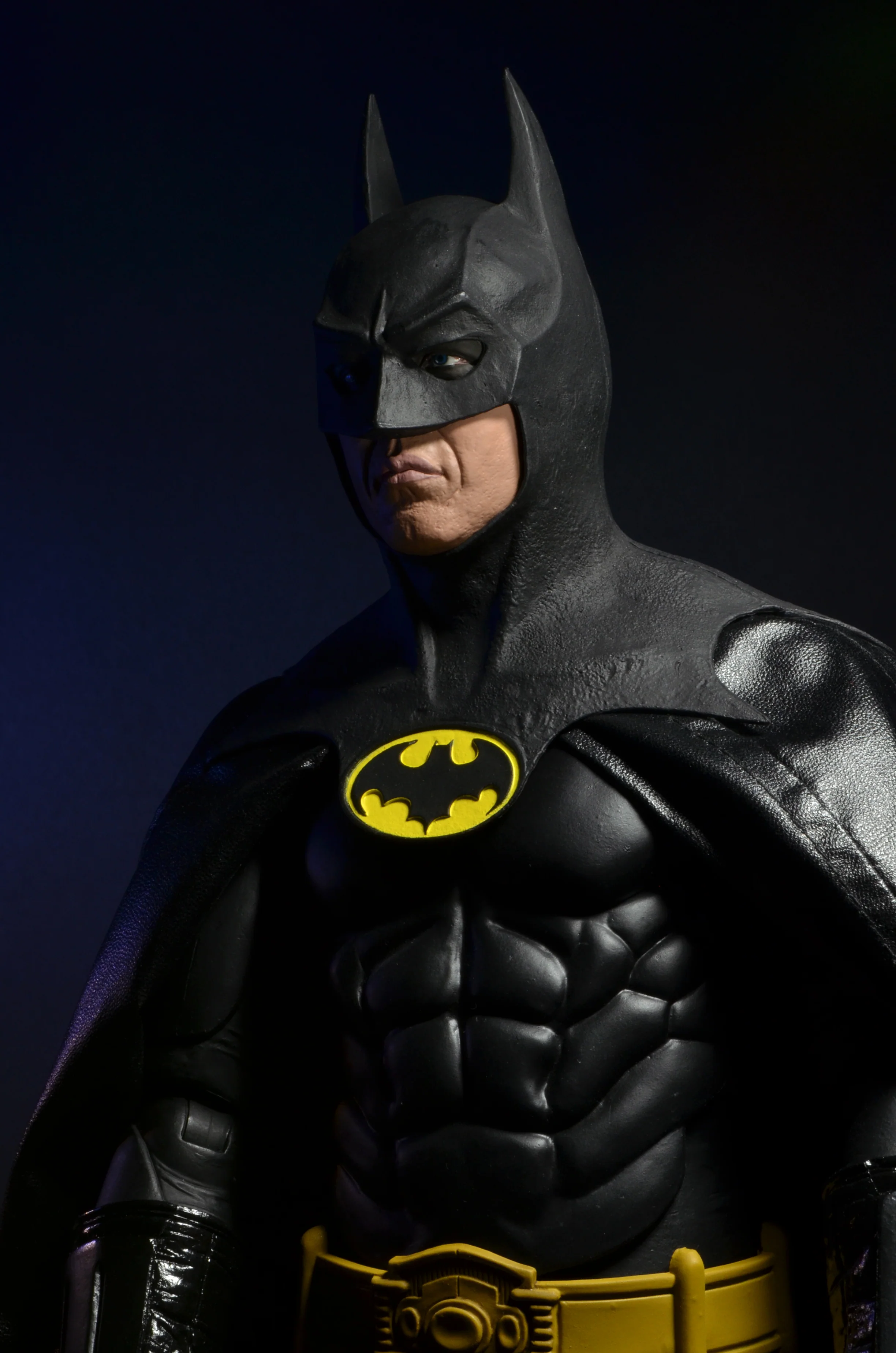 Batman Returns - 1/4 Scale Action Figure - Batman (Michael Keaton) - Image 5