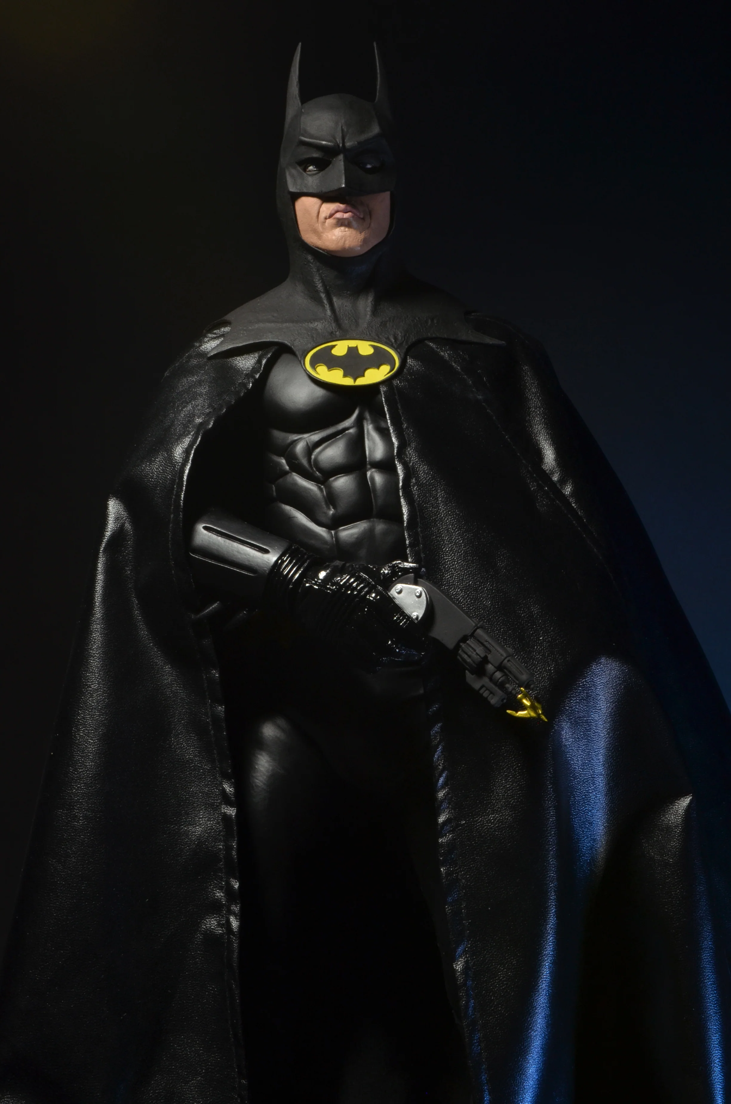 Batman Returns - 1/4 Scale Action Figure - Batman (Michael Keaton) - Image 6