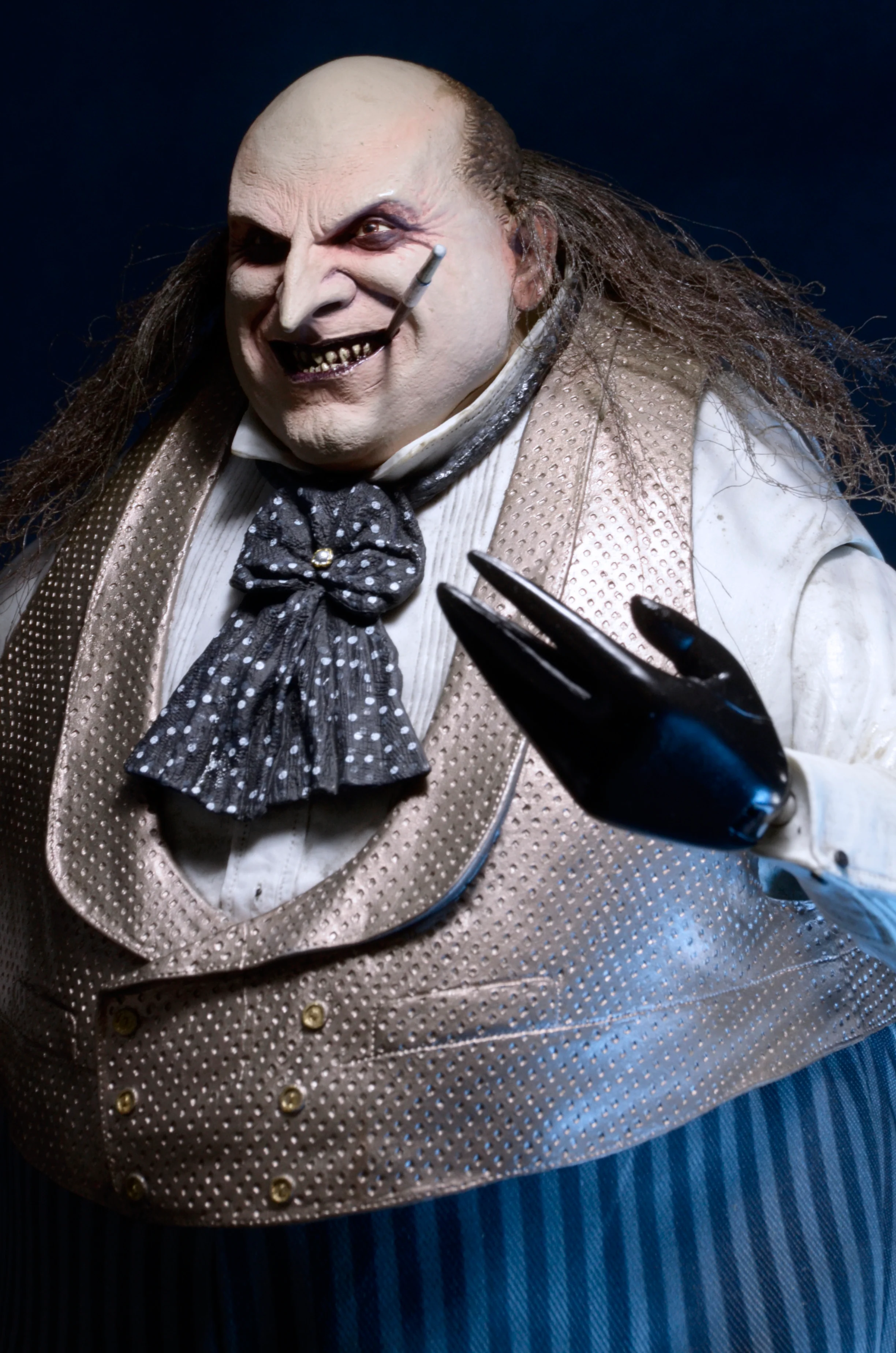 Batman Returns - 1/4 Scale Action Figure - Mayoral Penguin (Danny Devito) - Image 6
