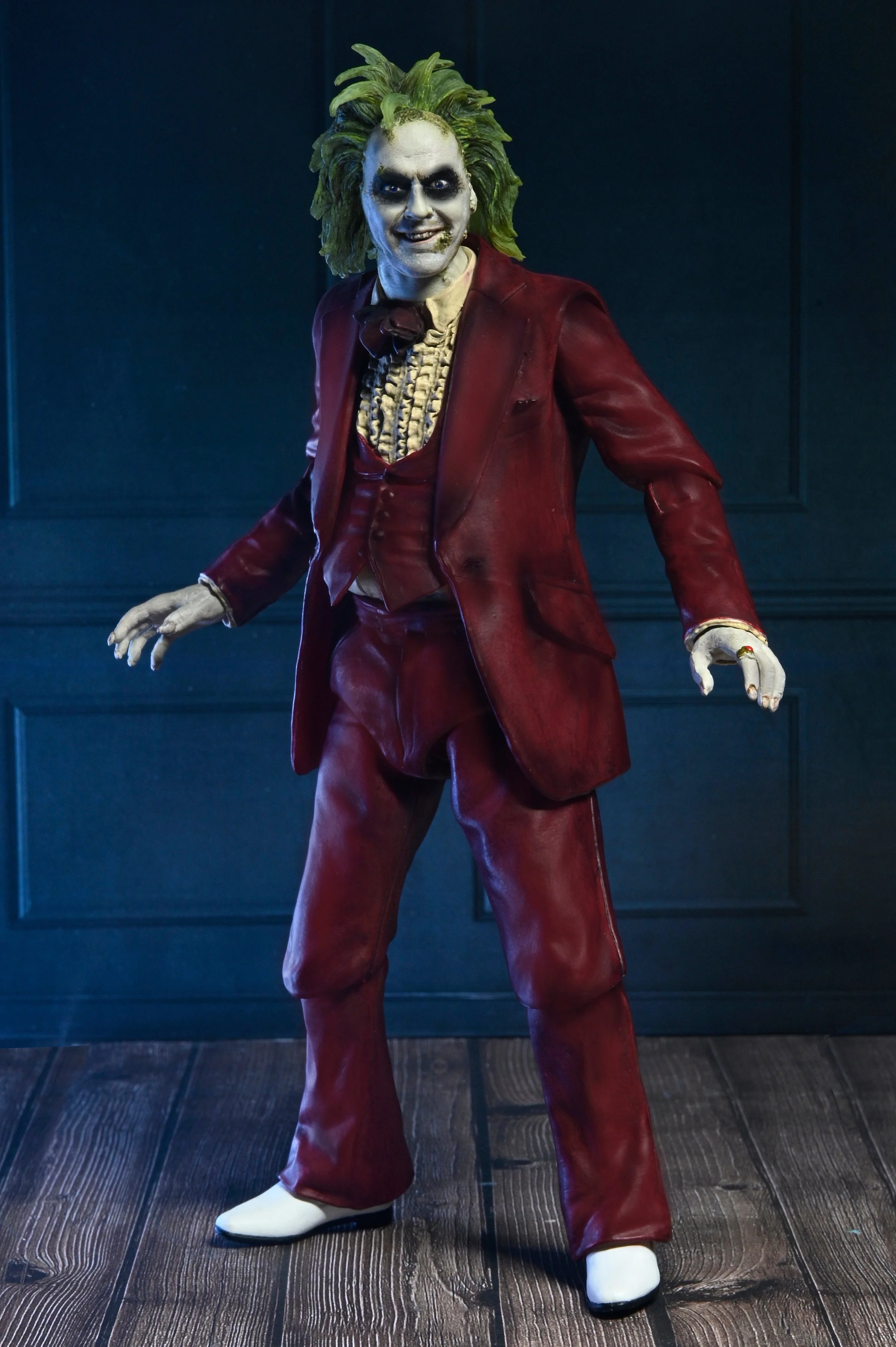 Beetlejuice Beetlejuice - Ultimate Wedding Tuxedo Beetlejuice 7" Scale Action Figure - Image 5