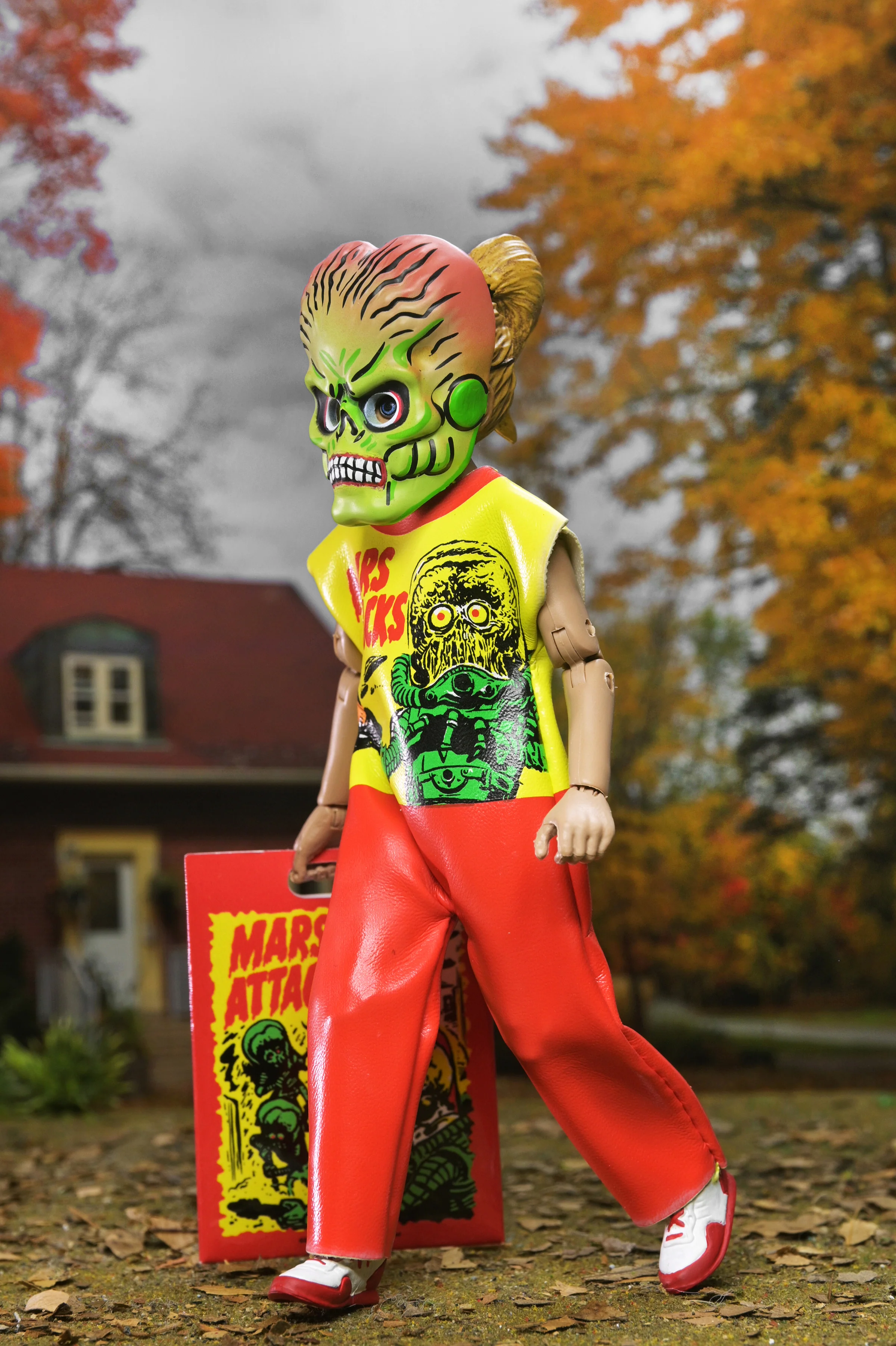 Ben Cooper Costume Kids Collection - Series 14 Costumed Action Figure Bundle (Kirk, Spock, Klingon, Captain Action, Dr. Evil & Martian) - Image 24
