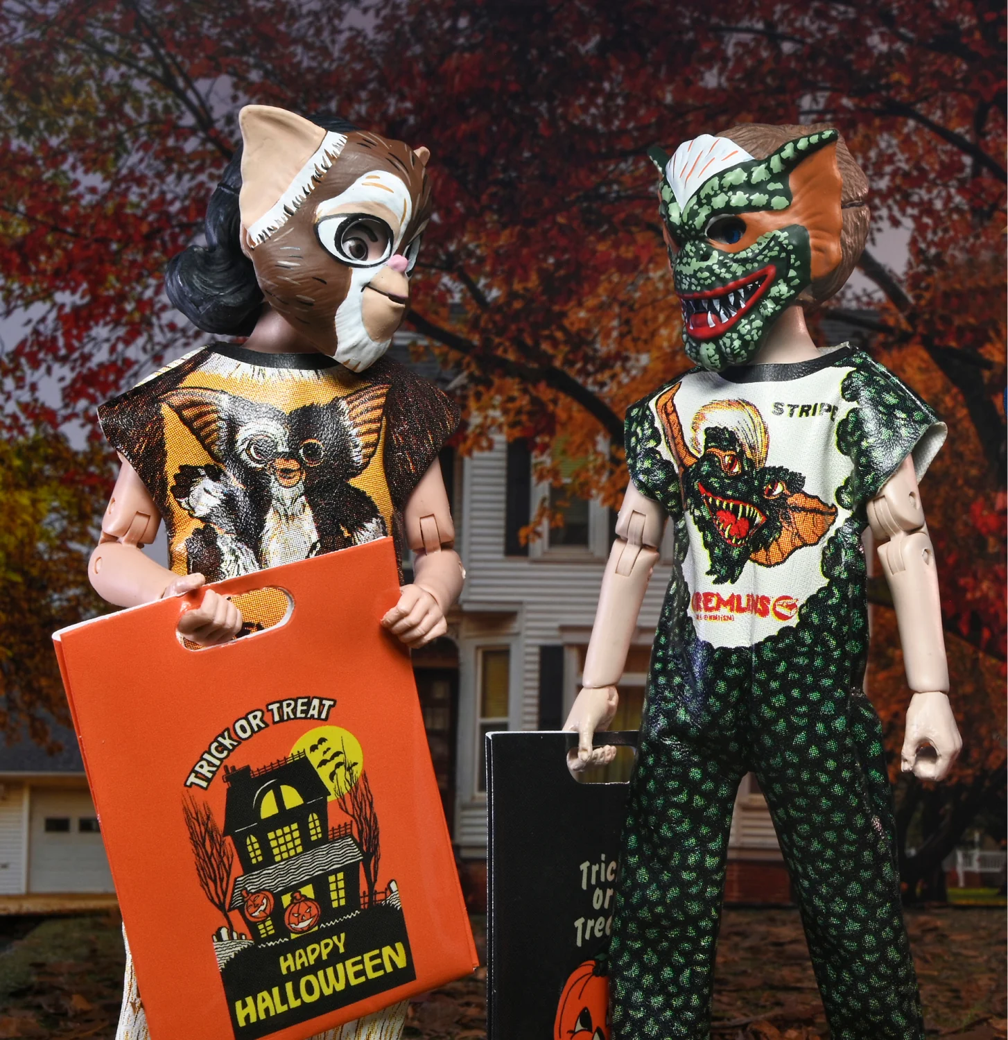 Ben Cooper Costume Kids Collection - Series 3 Bundle Costumed Action Figures (Alien Xenomorph, Beetlejuice, Gizmo, Stripe) - Image 8