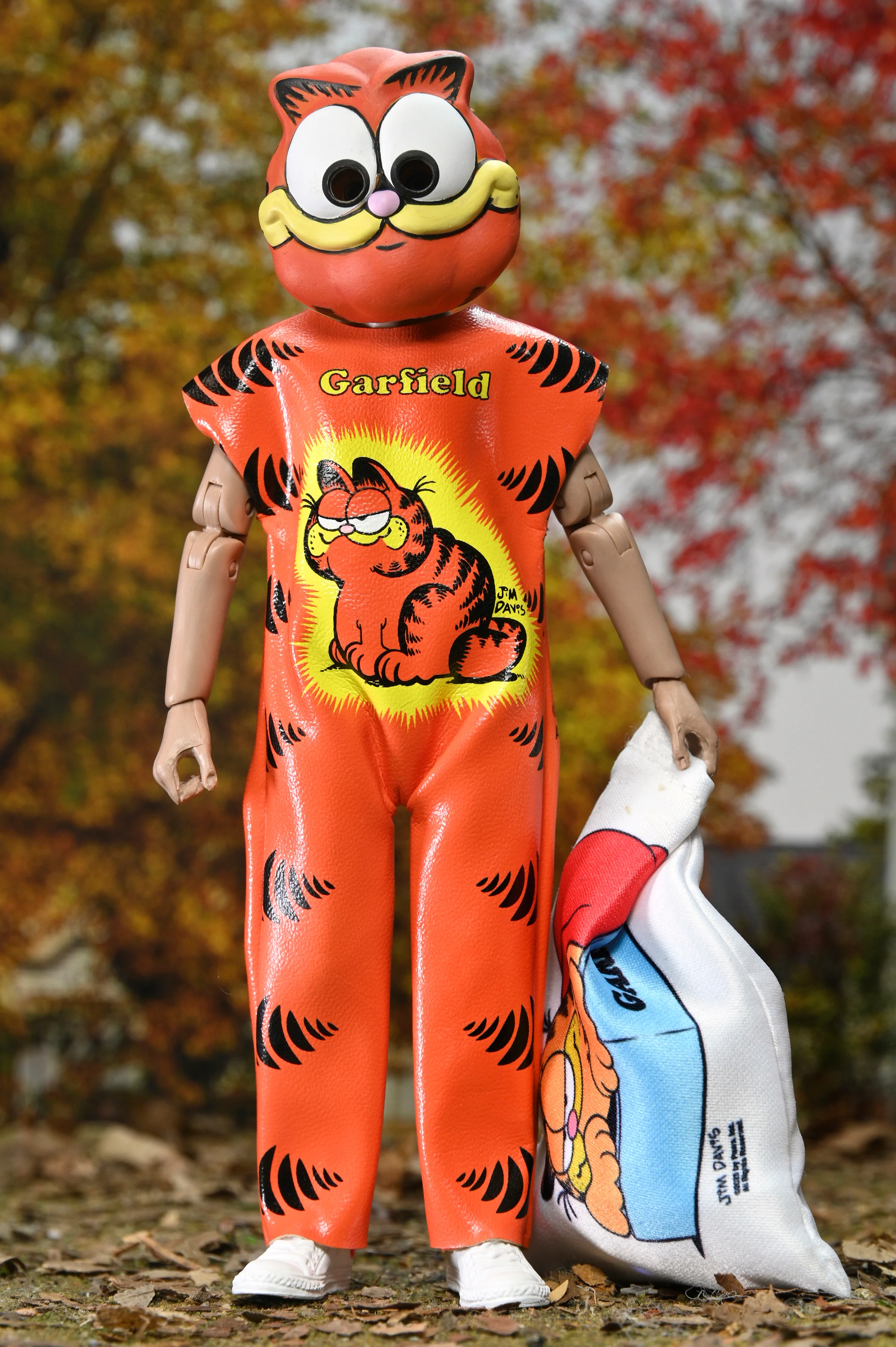 Ben Cooper Costume Kids Collection - Series 8 Costumed Action Figure Bundle (ALF, Garfield, Pee-wee, Predator) - Image 8