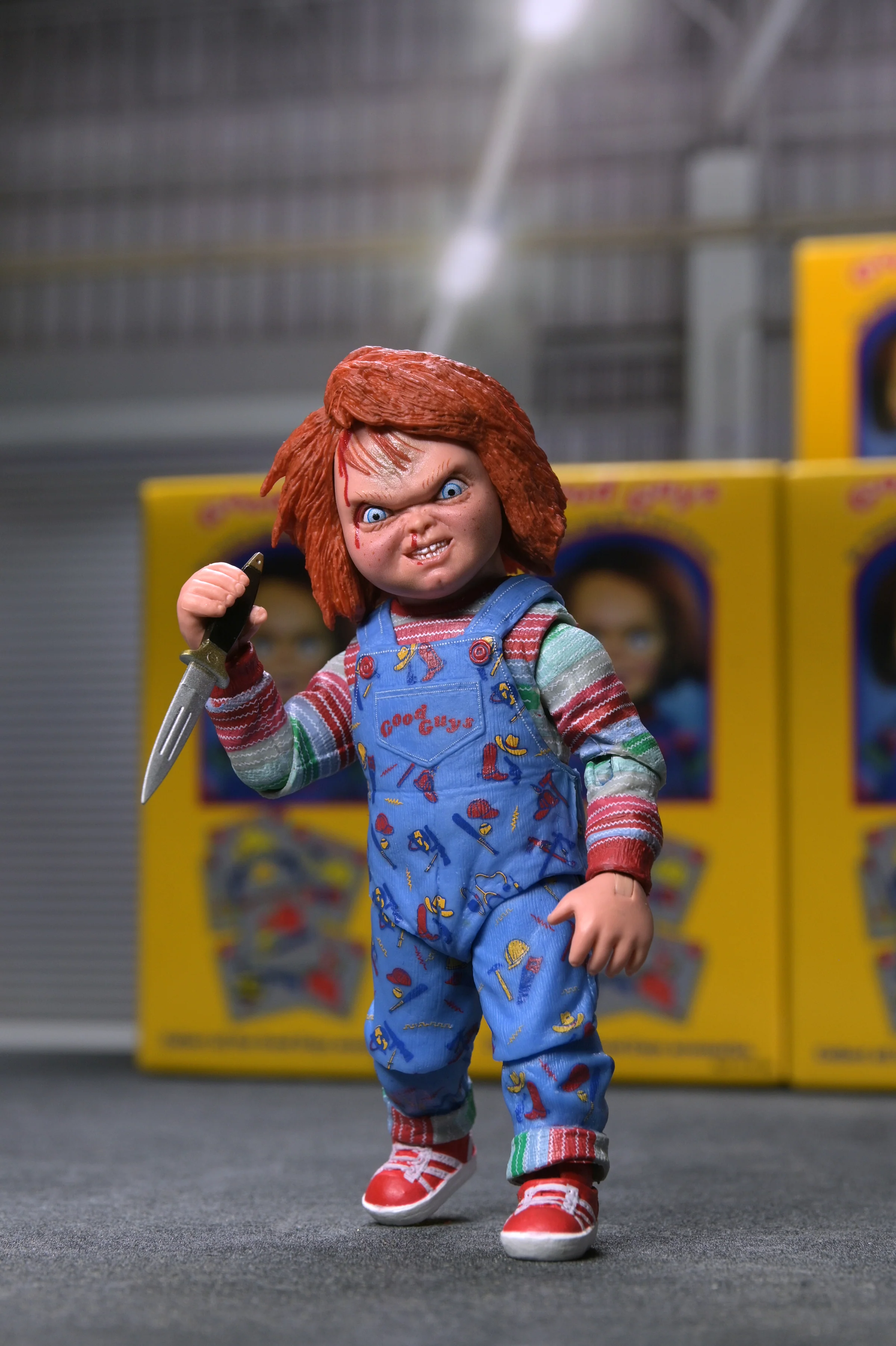 Child's Play 2 - Ultimate Chucky 7” Scale Action Figure - Image 10