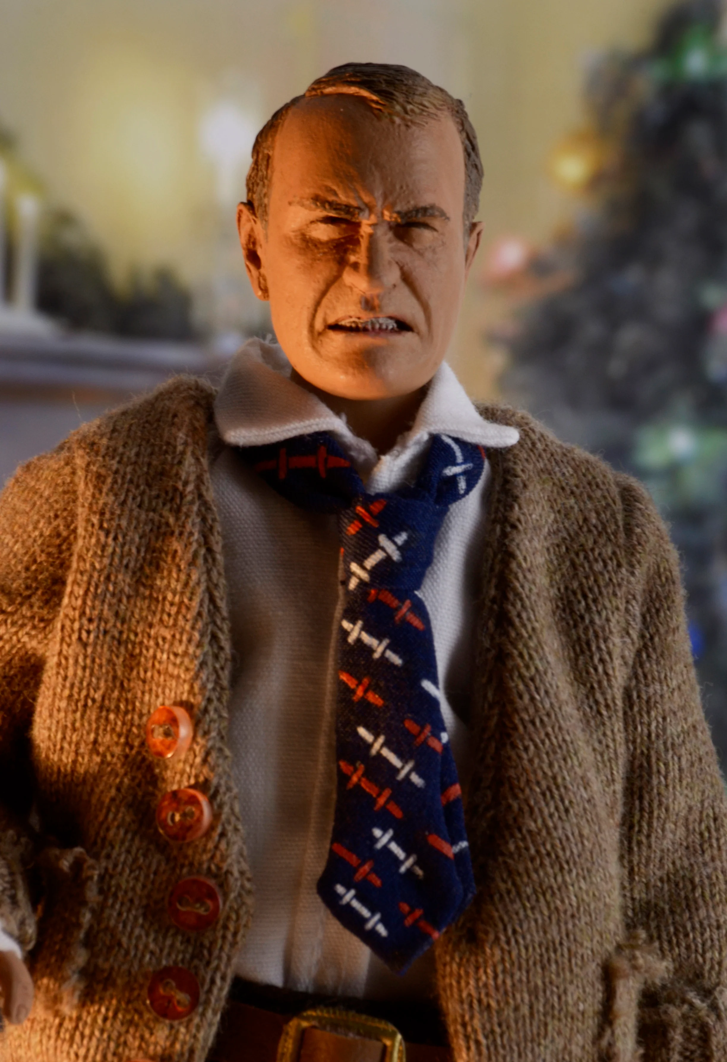 A Christmas Story - Old Man 8” Clothed Figure - Image 4