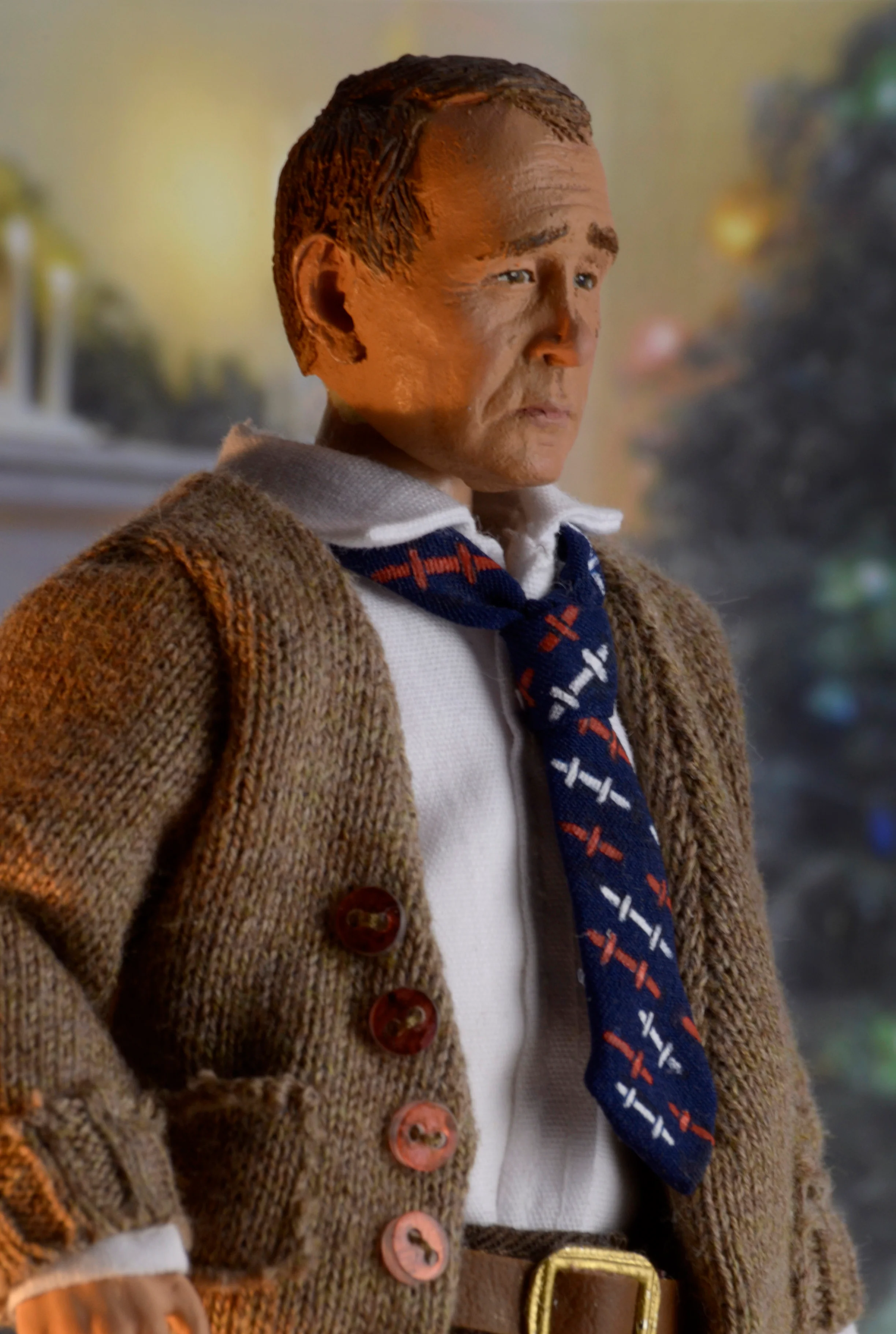 A Christmas Story - Old Man 8” Clothed Figure - Image 5