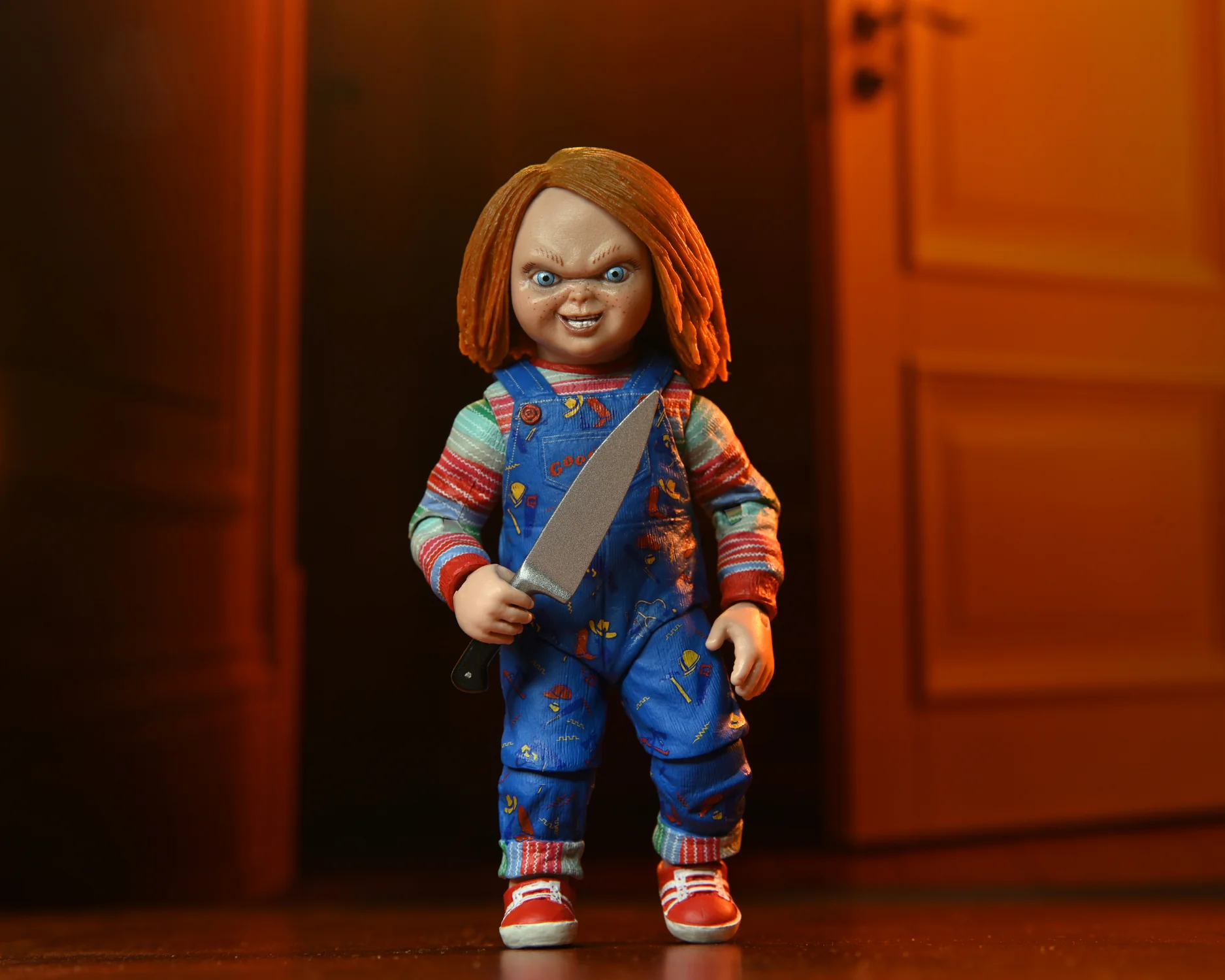 Chucky (TV Series) - Ultimate Chucky 7” Scale Action Figure - Image 10