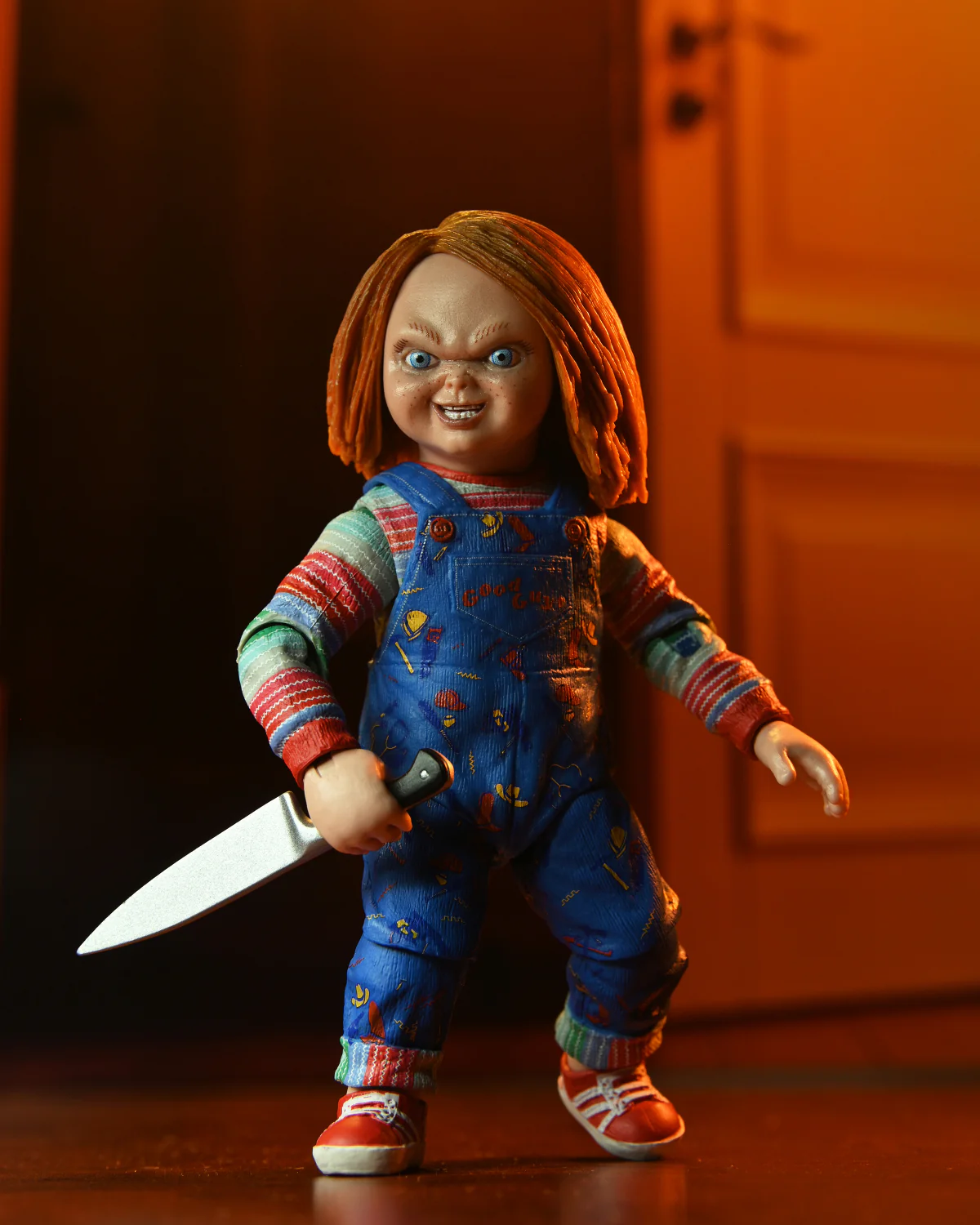 Chucky (TV Series) - Ultimate Chucky 7” Scale Action Figure - Image 2
