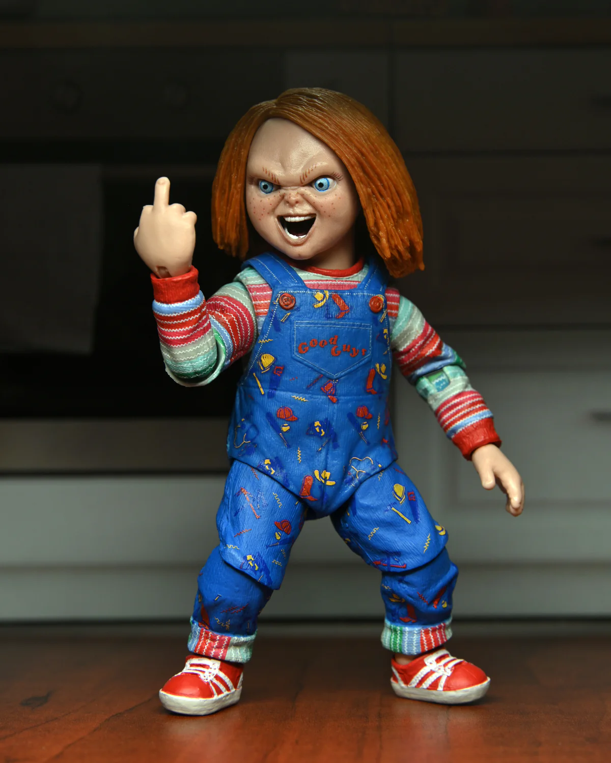 Chucky (TV Series) - Ultimate Chucky 7” Scale Action Figure - Image 3