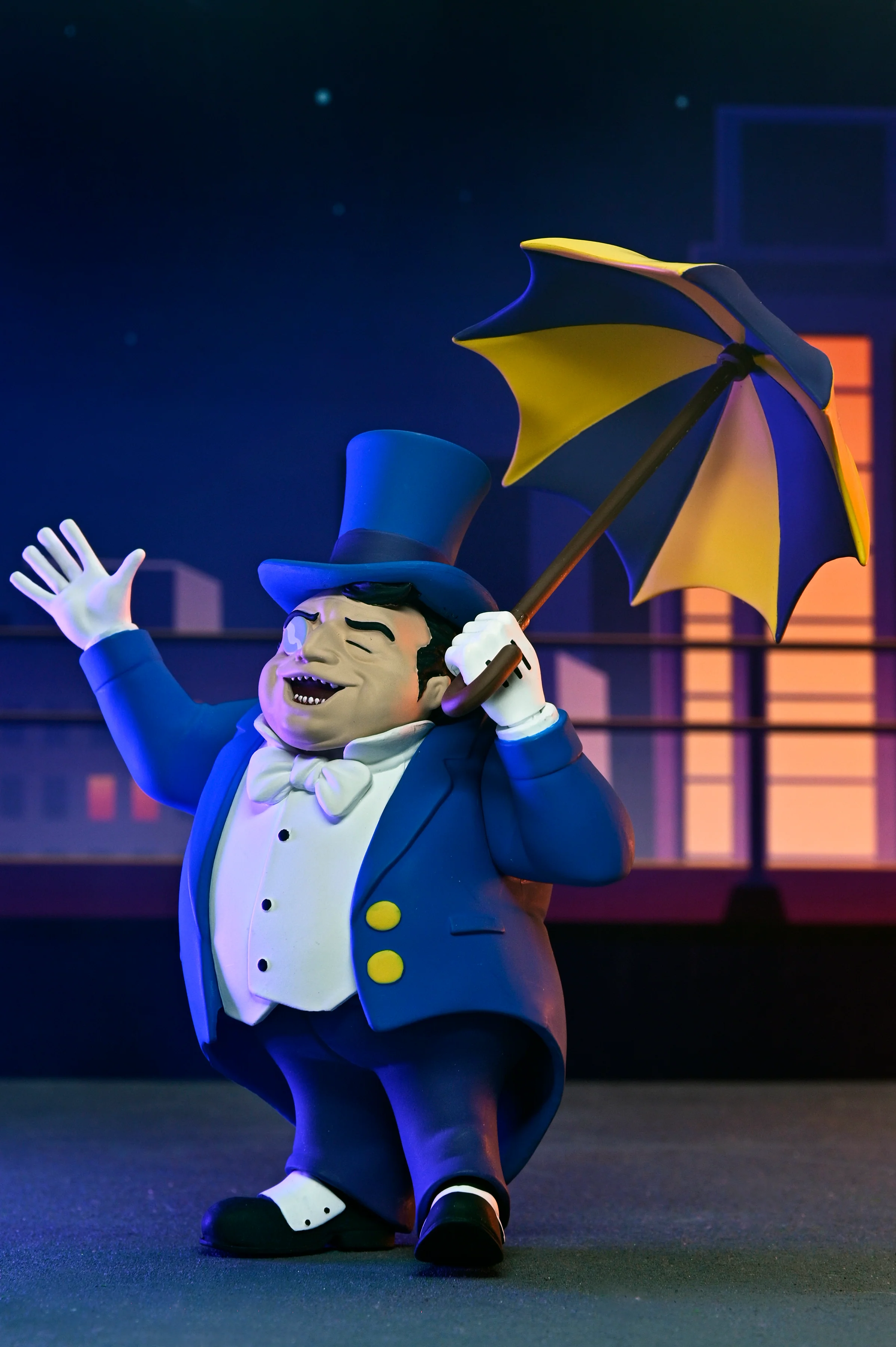 DC Comics (Classic Comics) - Toony Classics Penguin 6" Scale Action Figure (Blue Suit) - Image 3
