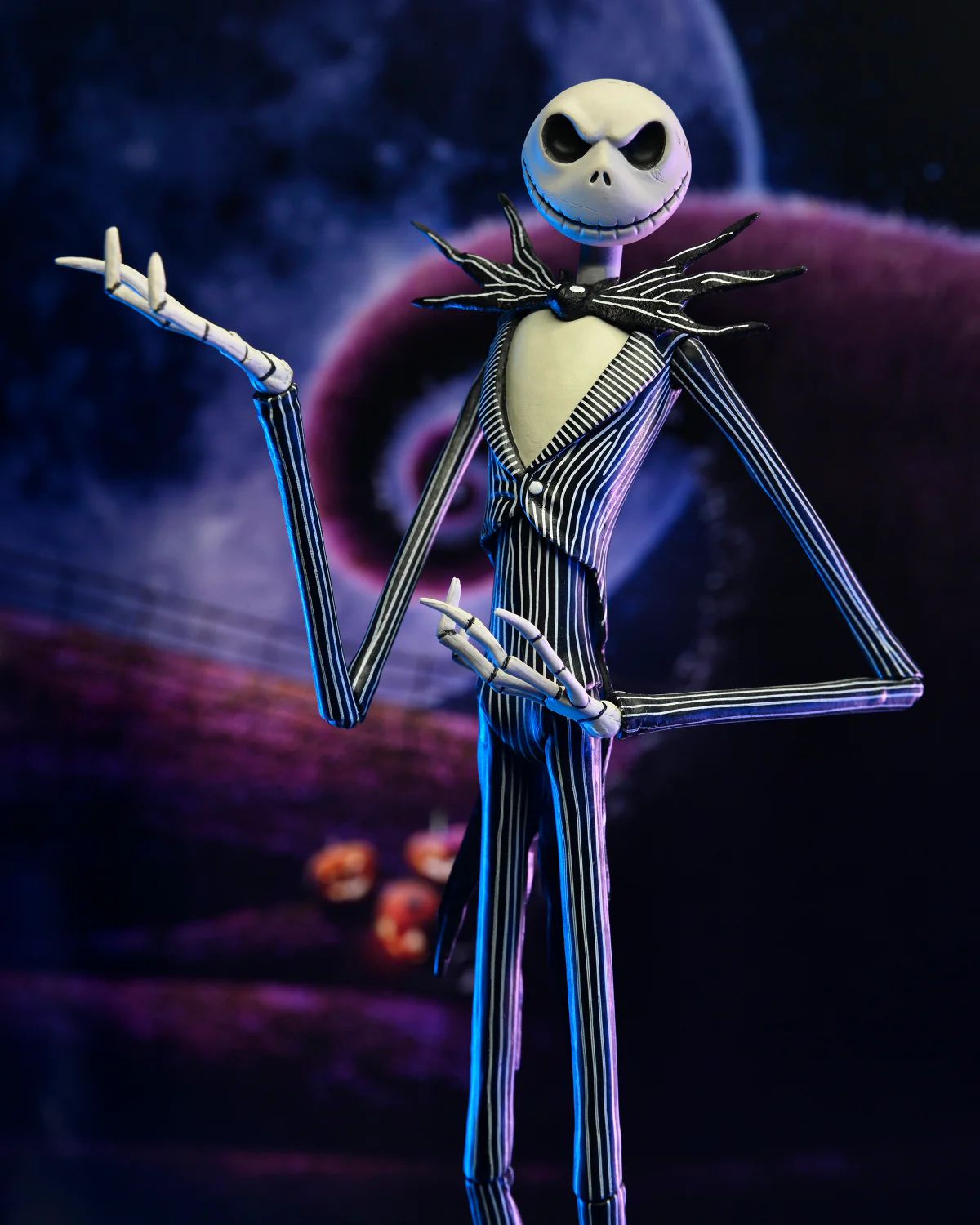 Disney Tim Burton’s The Nightmare Before Christmas - Ultimate Jack Skellington 7” Scale Action Figure - Image 4