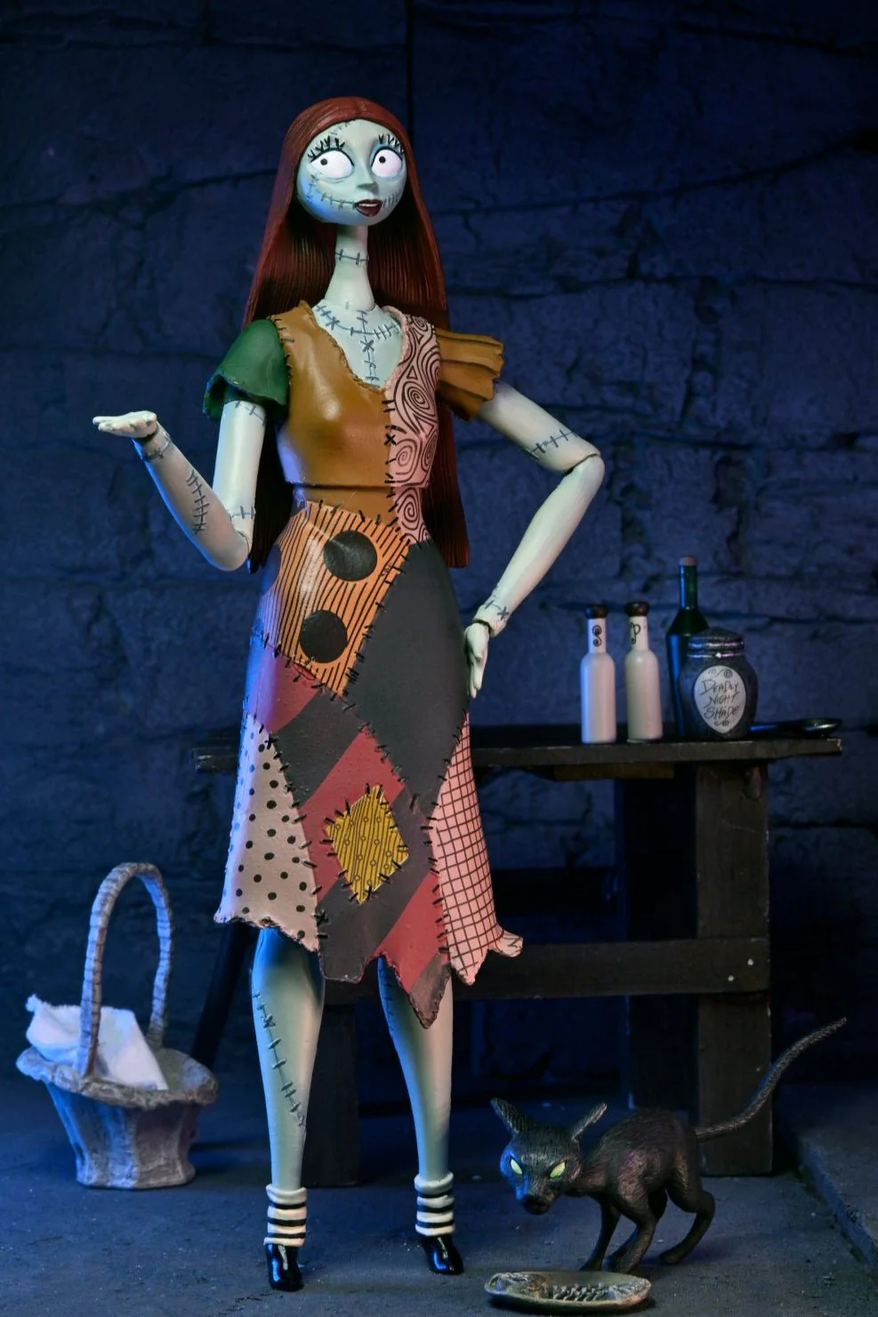 Disney Tim Burton’s The Nightmare Before Christmas - Ultimate Sally 7” Scale Action Figure - Image 2