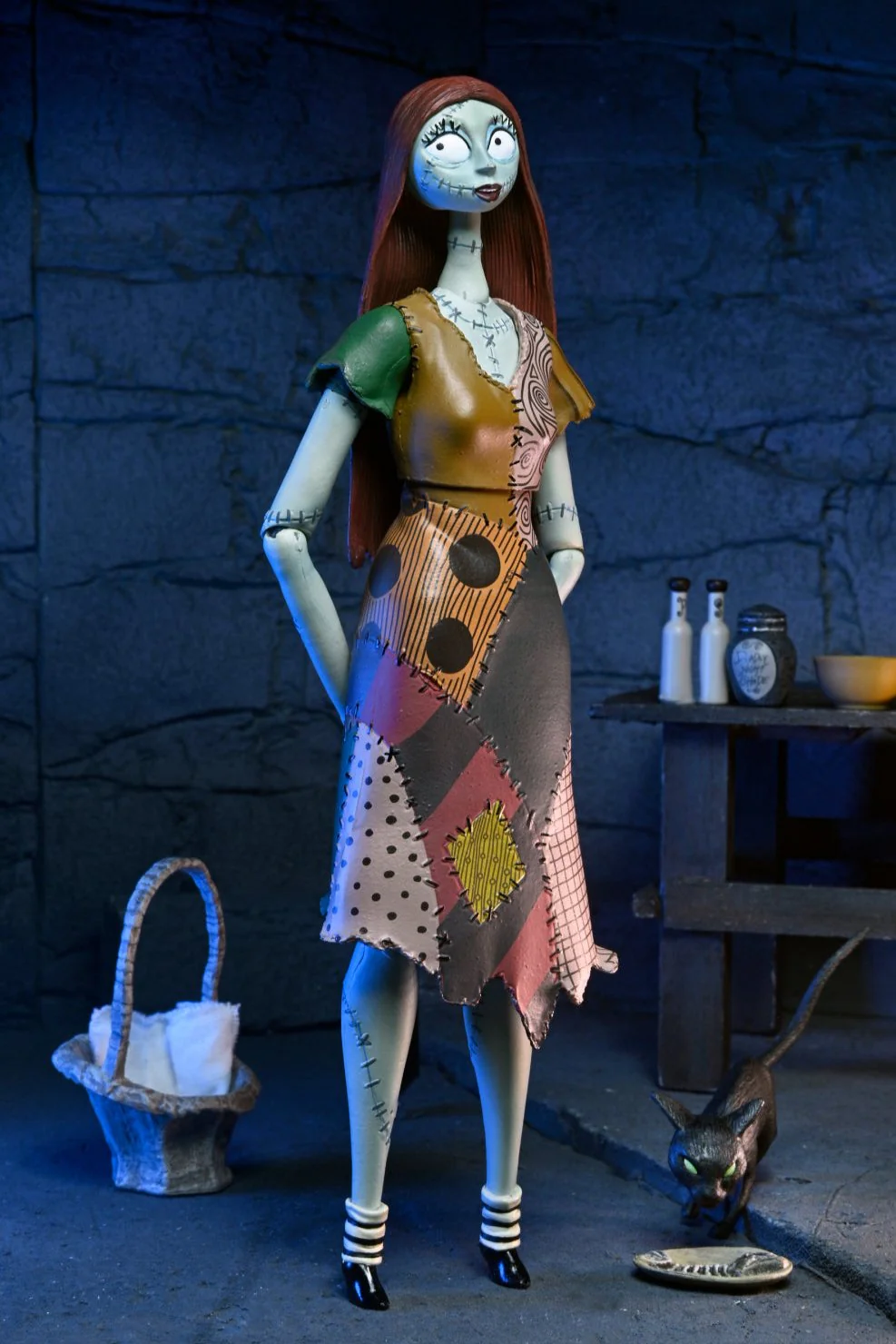 Disney Tim Burton’s The Nightmare Before Christmas - Ultimate Sally 7” Scale Action Figure - Image 4