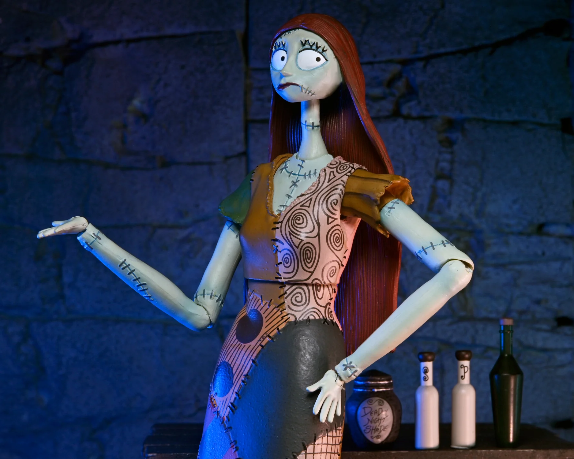 Disney Tim Burton’s The Nightmare Before Christmas - Ultimate Sally 7” Scale Action Figure - Image 5