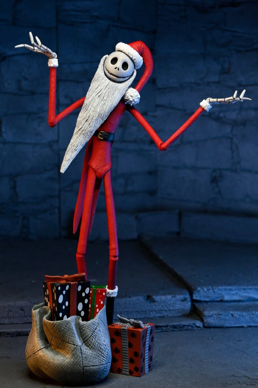 Disney Tim Burton’s The Nightmare Before Christmas - Ultimate Santa Jack 7” Scale Action Figure