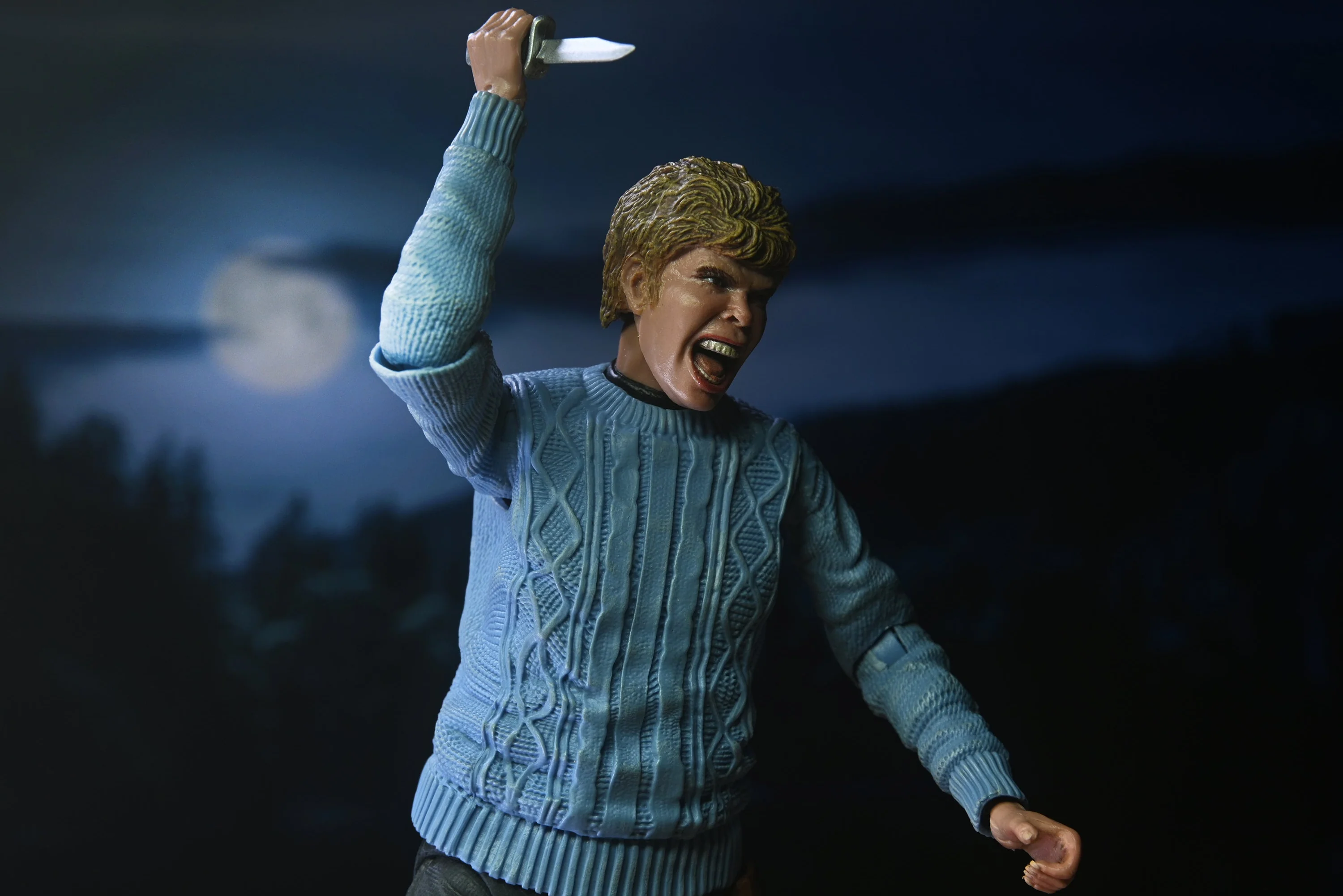 Friday the 13th - Ultimate Pamela Voorhees 7" Scale Action Figure - Image 13