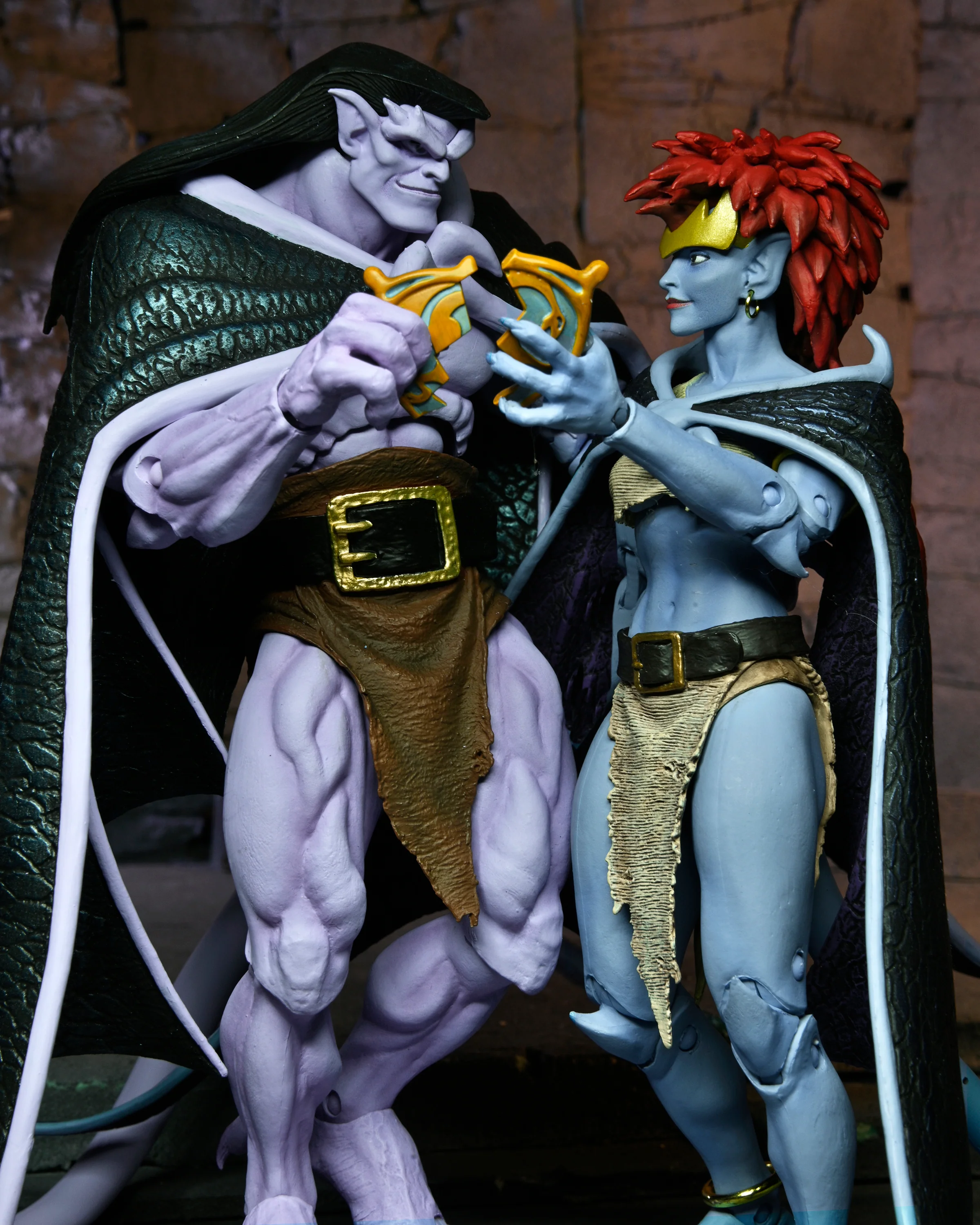 Gargoyles - Ultimate “Vows” Goliath and Demona 7" Scale Action Figures (2-Pack) - Image 4