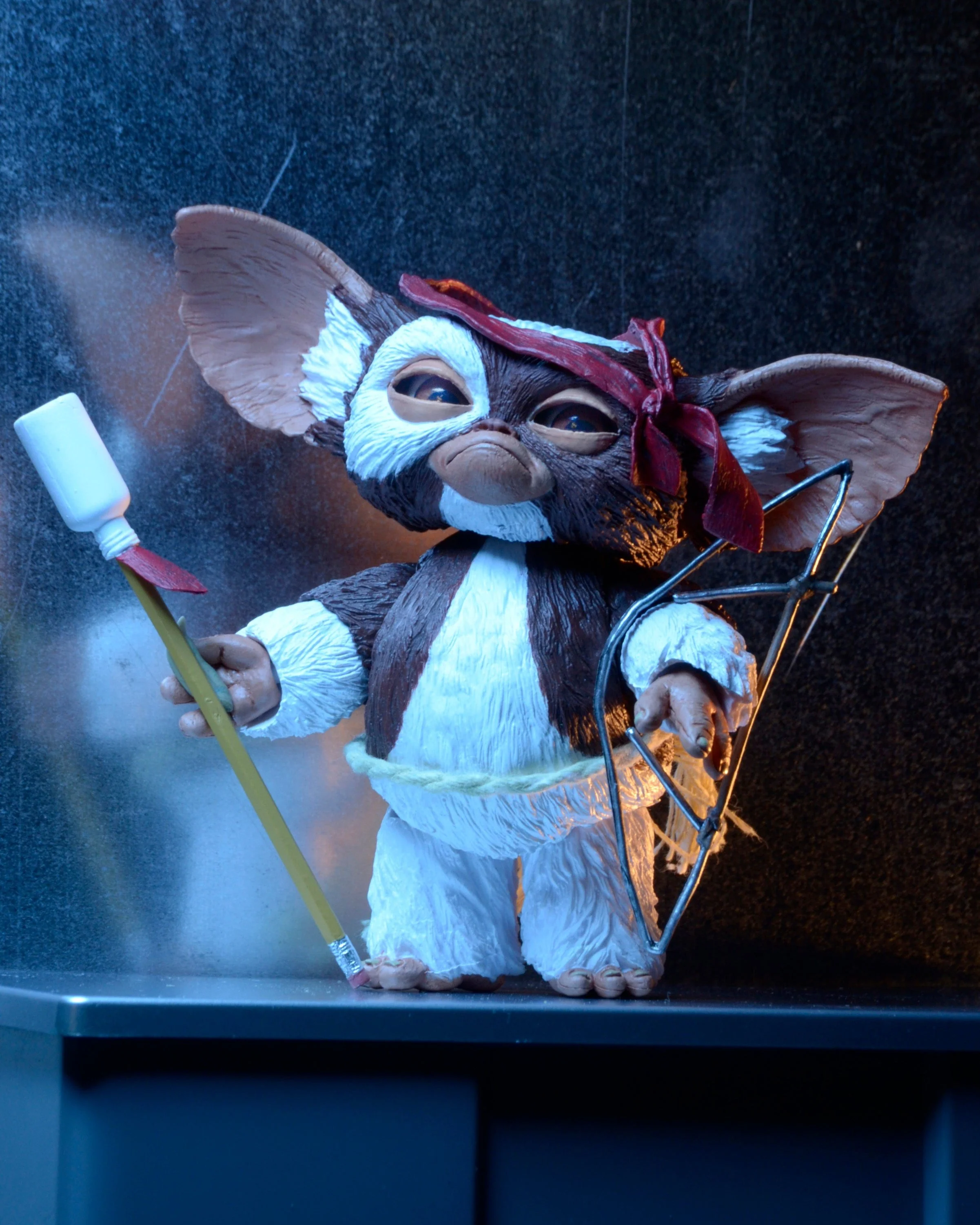 Gremlins - Ultimate Gizmo 7" Scale Action Figure - Image 2