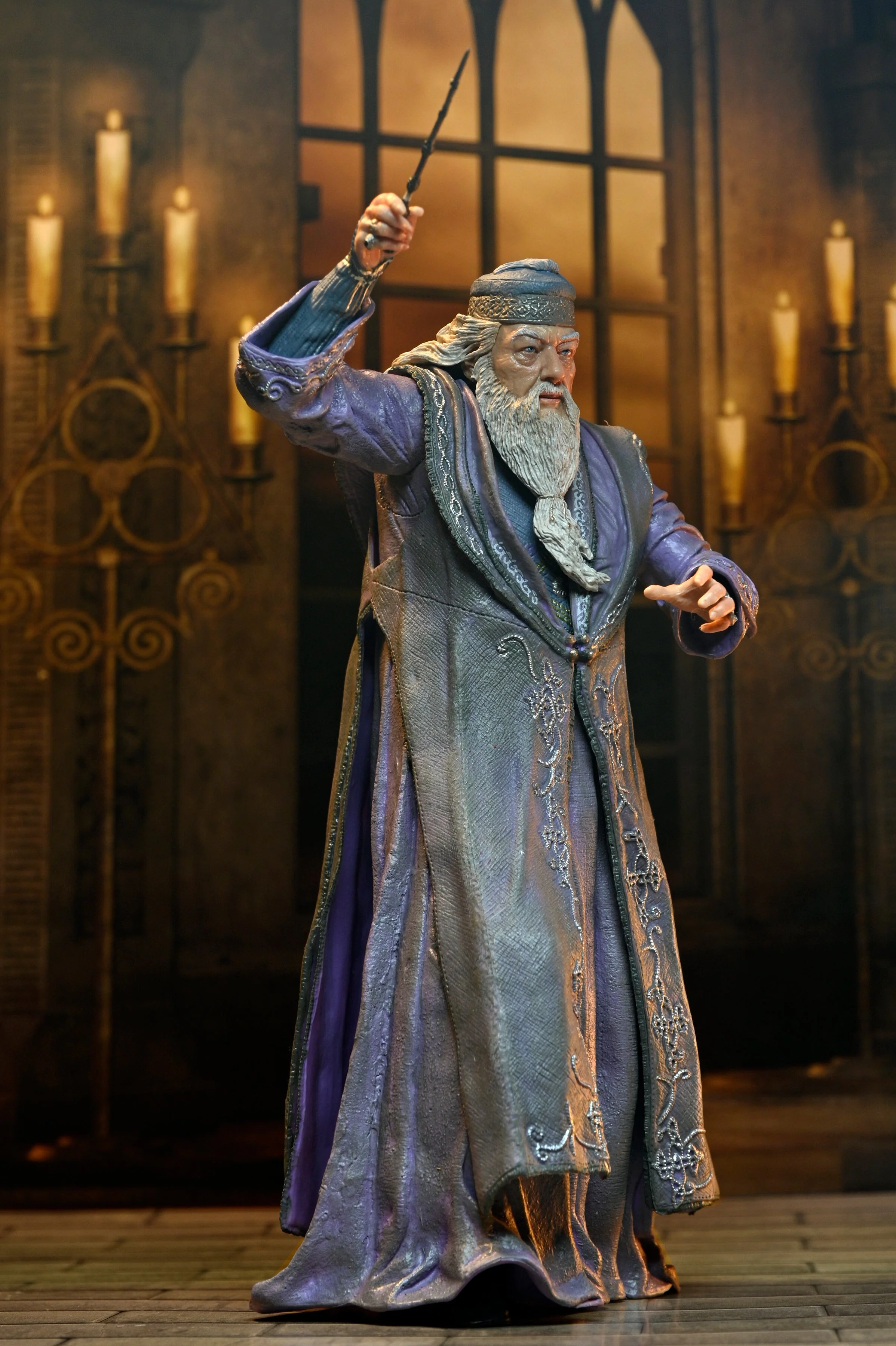 Harry Potter - Legacy Collection Albus Dumbledore 7" Scale Action Figure - Image 3