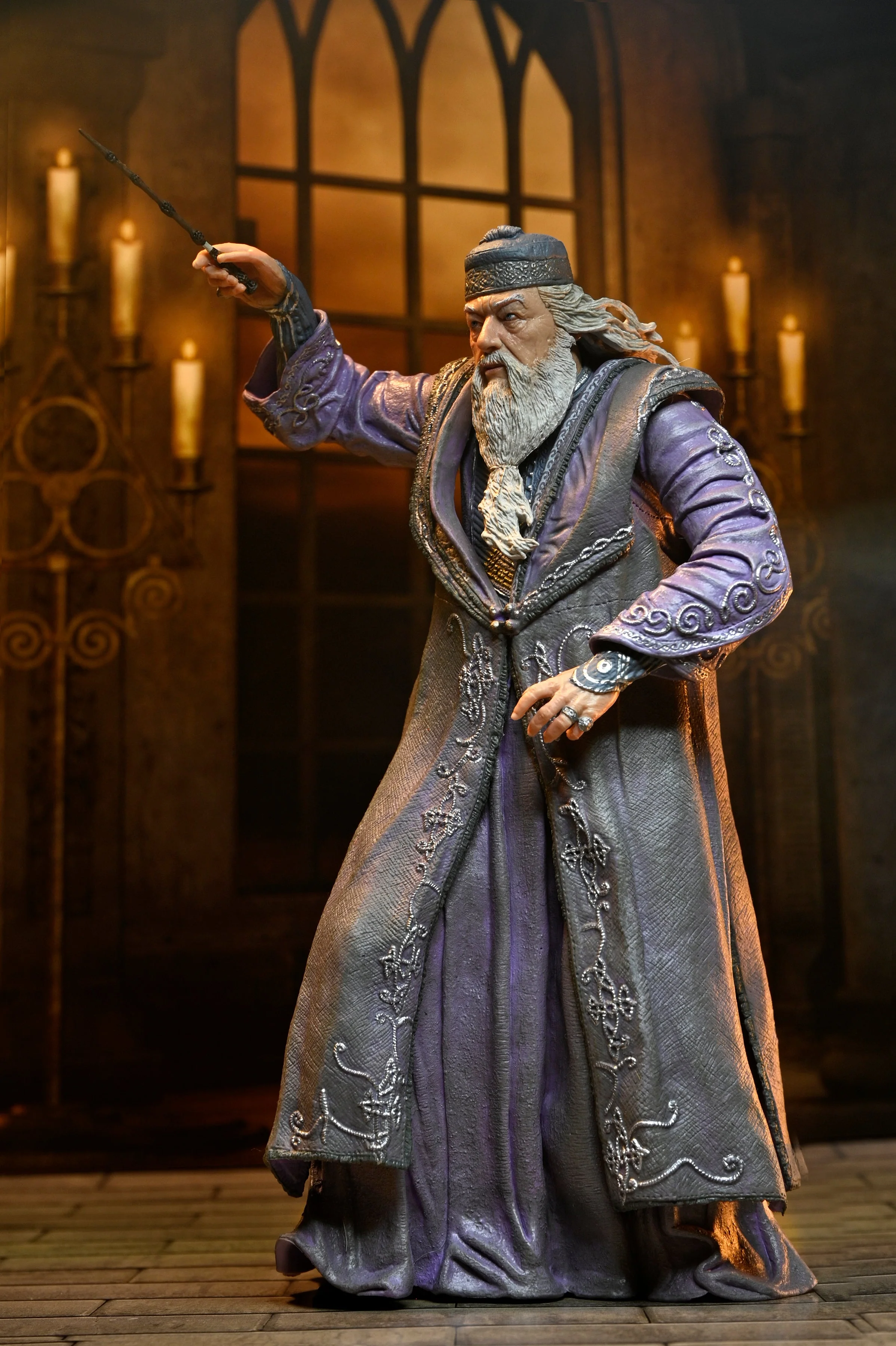 Harry Potter - Legacy Collection Albus Dumbledore 7" Scale Action Figure - Image 4