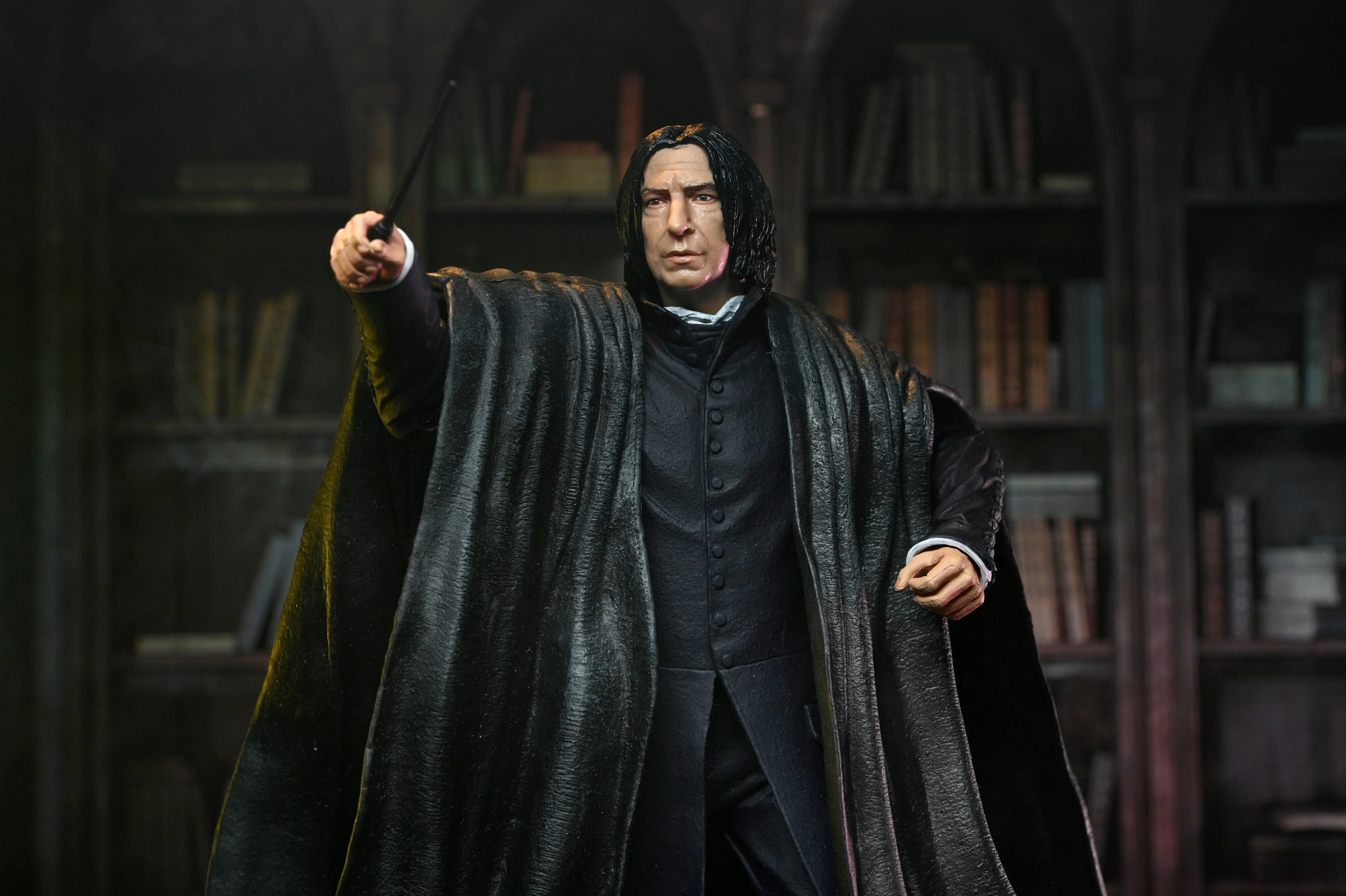 Harry Potter - Legacy Collection Severus Snape 7" Scale Action Figure - Image 6