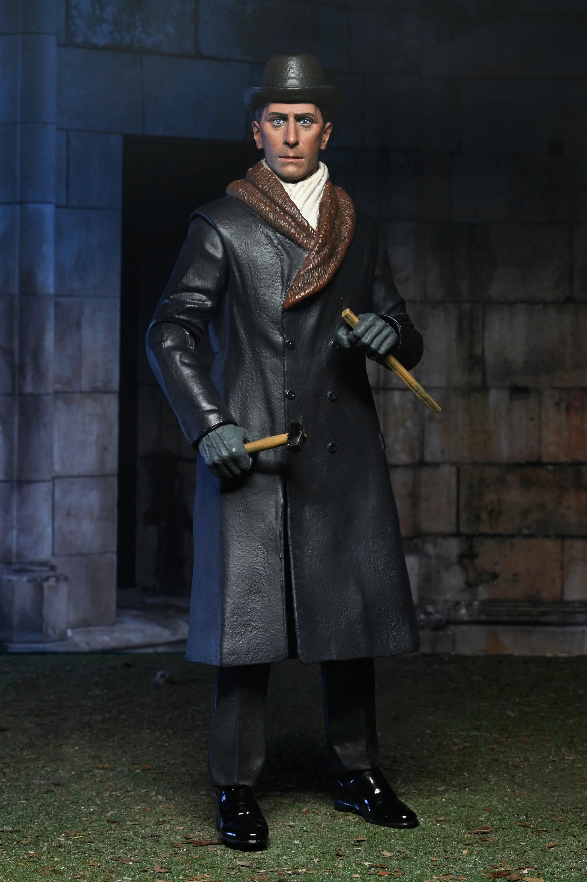 Horror of Dracula (1958) - Ultimate Van Helsing 7" Scale Action Figure - Image 3