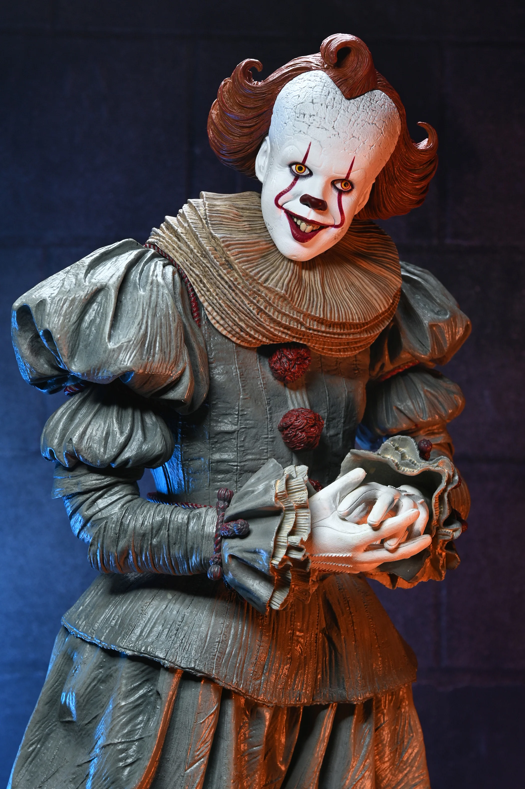 IT: Welcome to Derry - Pennywise 1/4 Scale Action Figure - Image 4