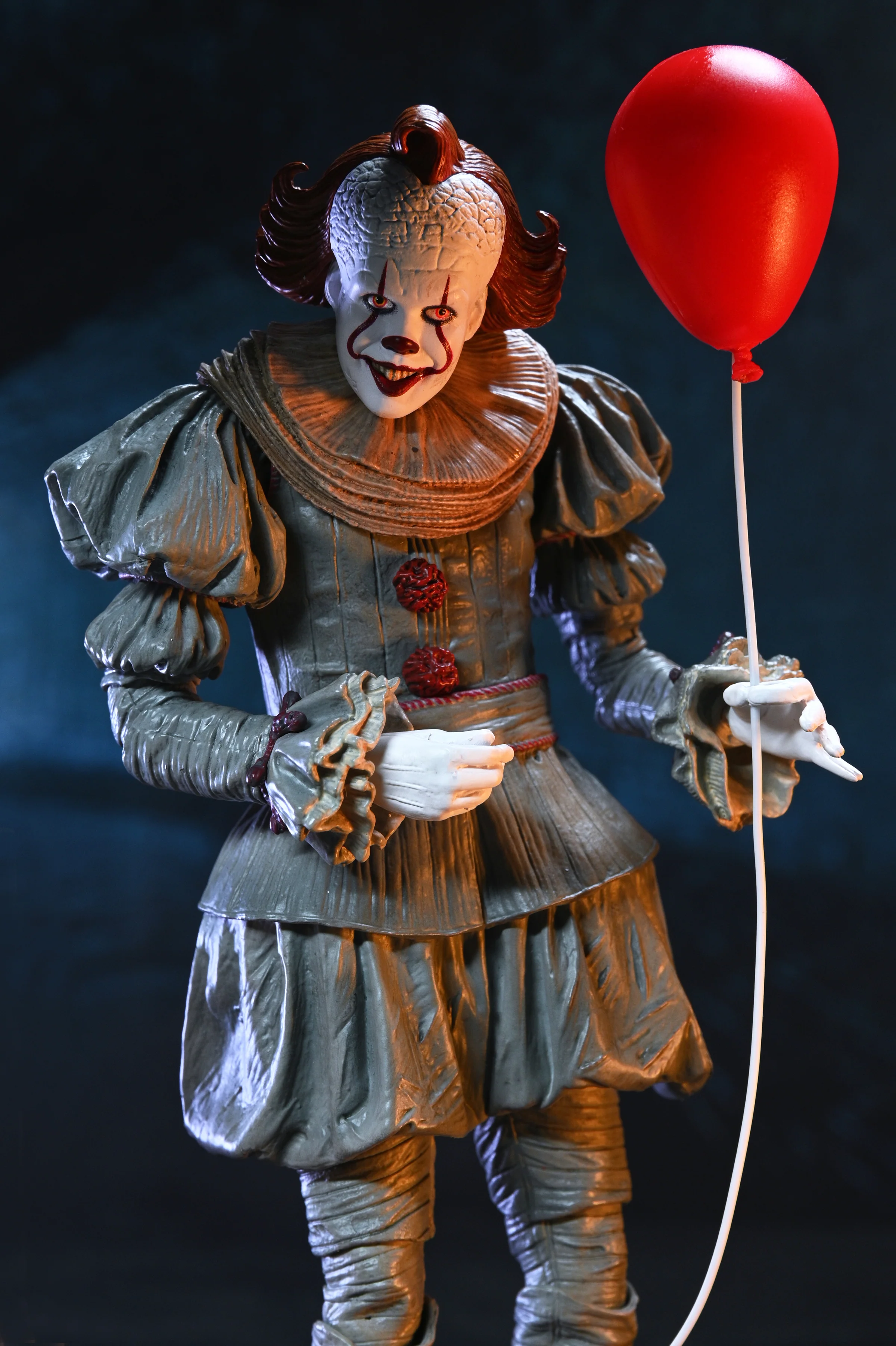 IT: Welcome to Derry - Ultimate Pennywise 7" Scale Action Figure (PRE-ORDER) - Image 10