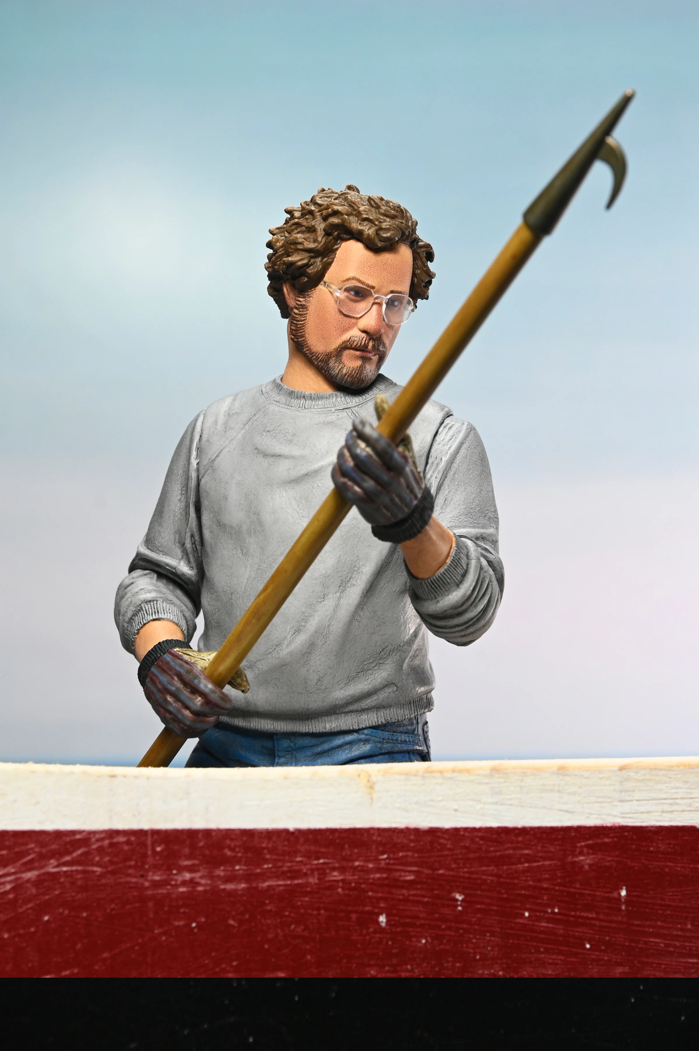 Jaws - 50th Anniversary Ultimate Matt Hooper (Amity Arrival) 7” Scale Action Figure - Image 4