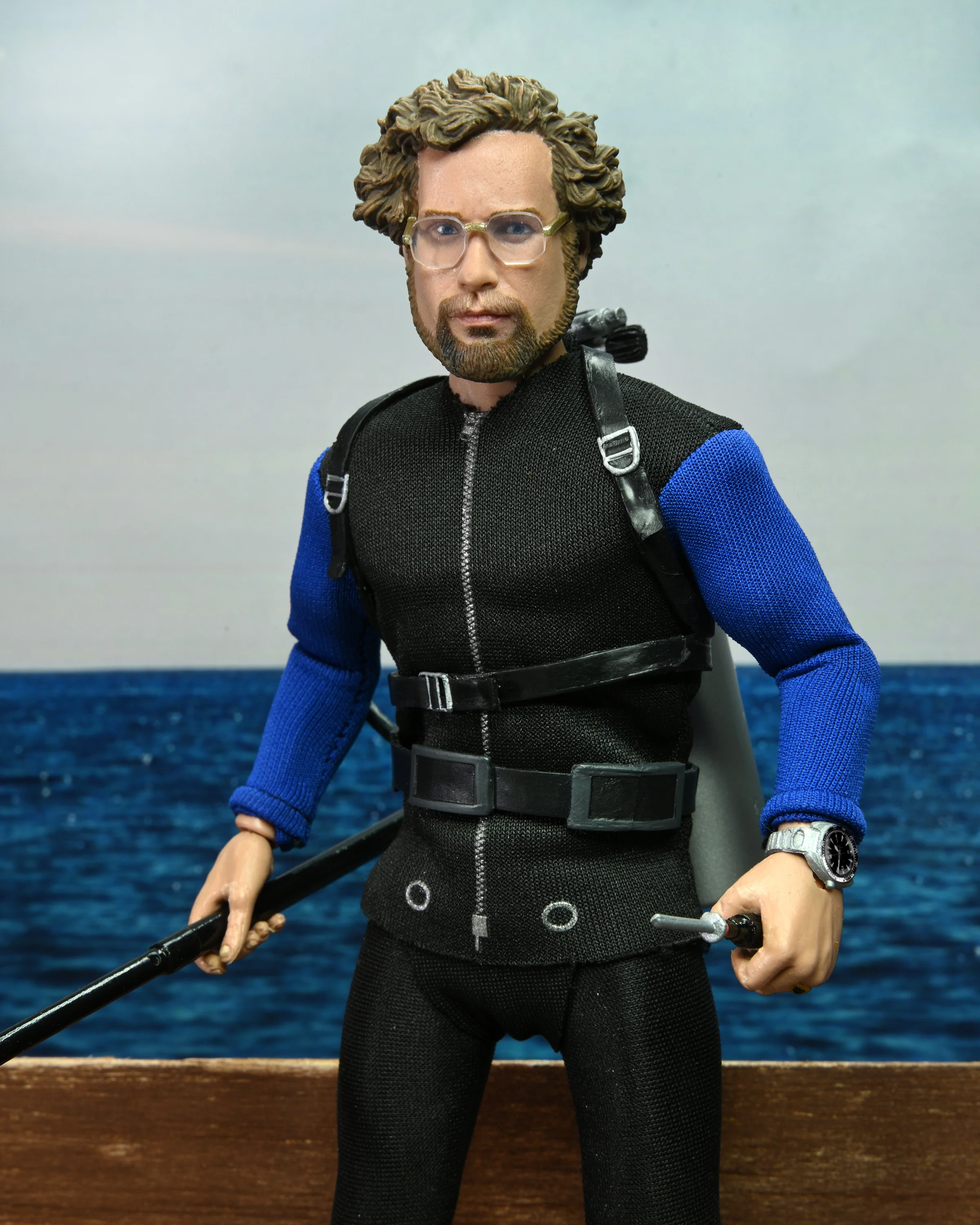 Jaws - Matt Hooper (Shark Cage) 8" Clothed Action Figure - Image 3