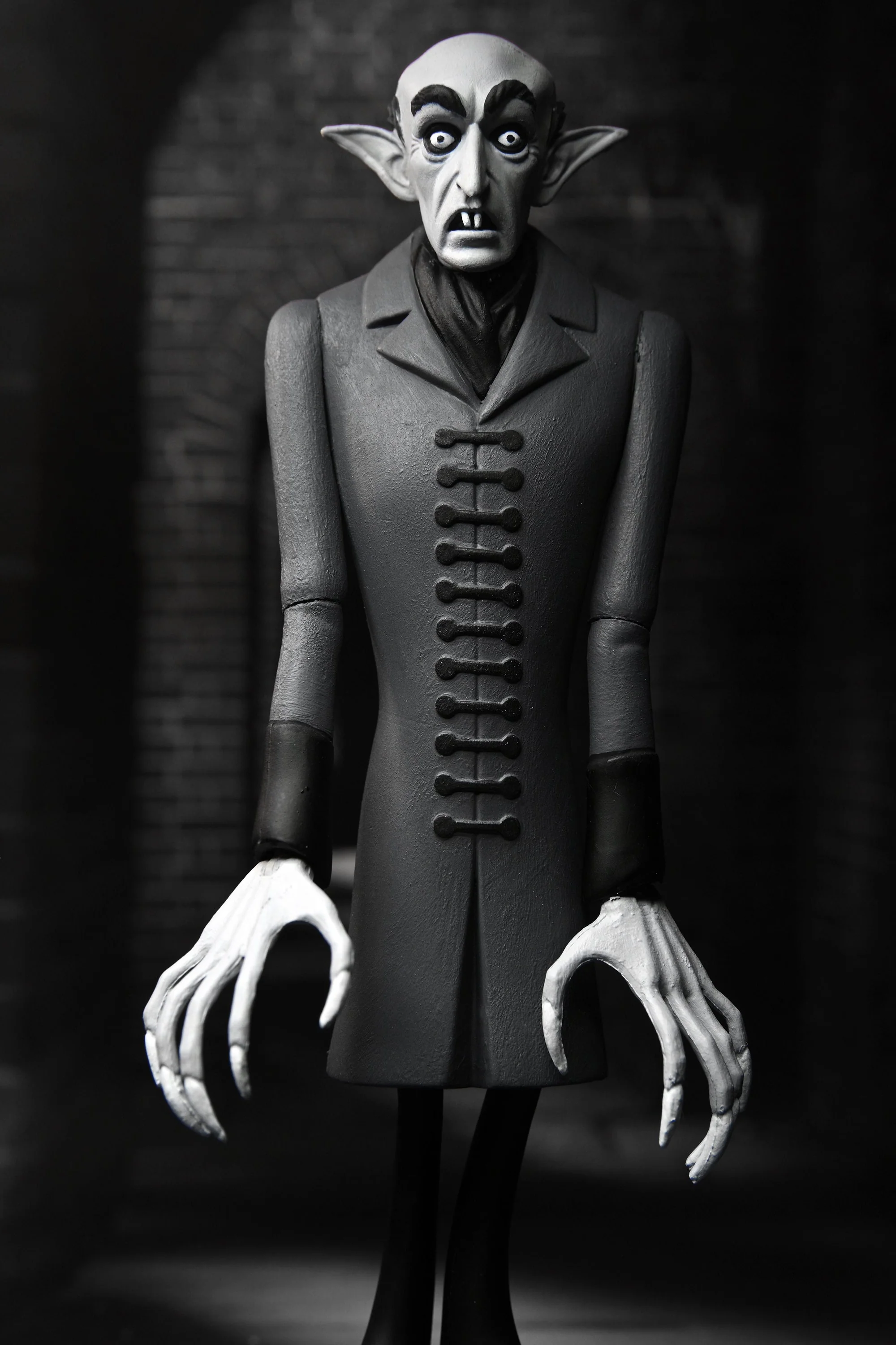 Nosferatu - Toony Terrors Count Orlok 6” Scale Action Figure (Silver Screen Edition)