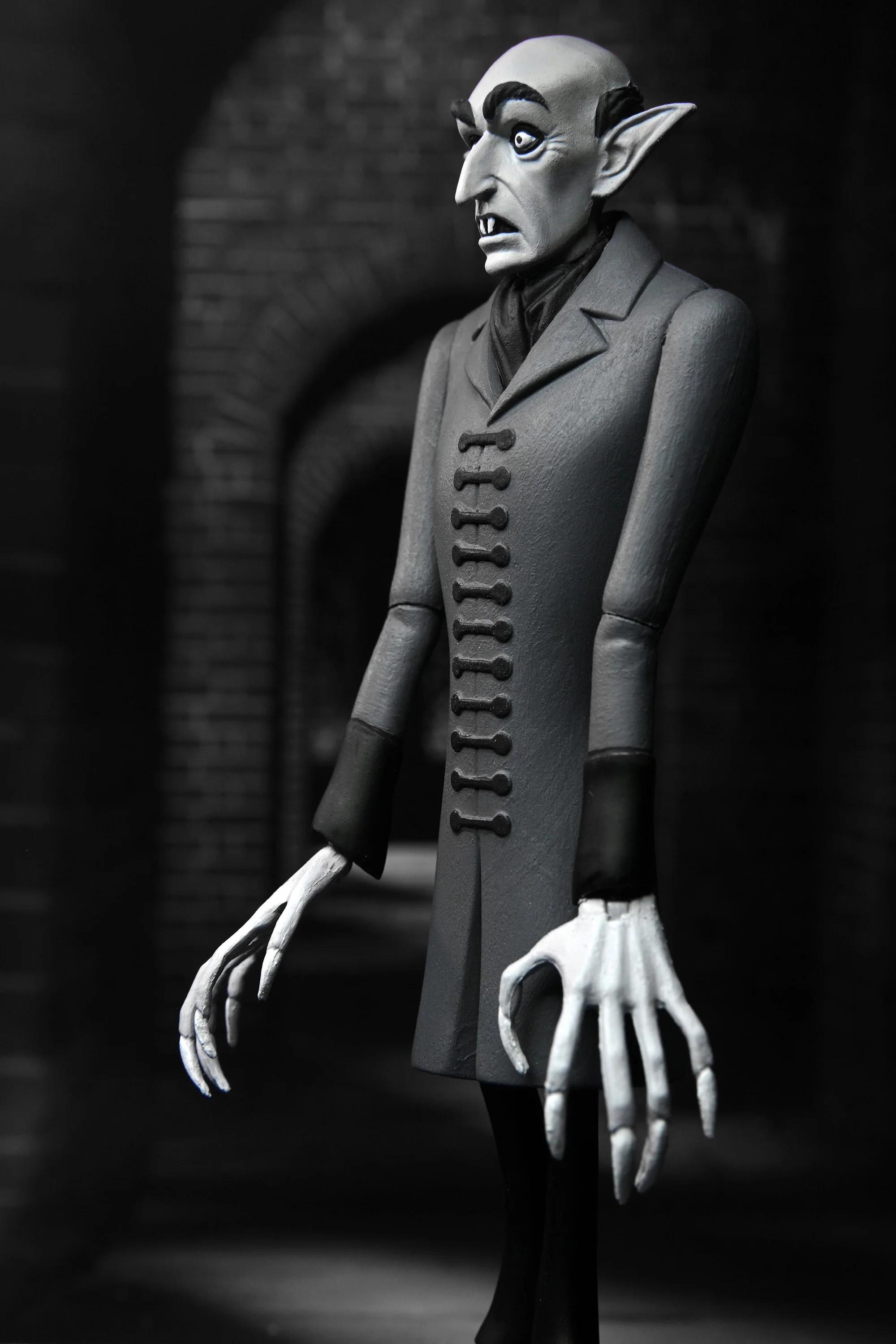 Nosferatu - Toony Terrors Count Orlok 6” Scale Action Figure (Silver Screen Edition) - Image 4