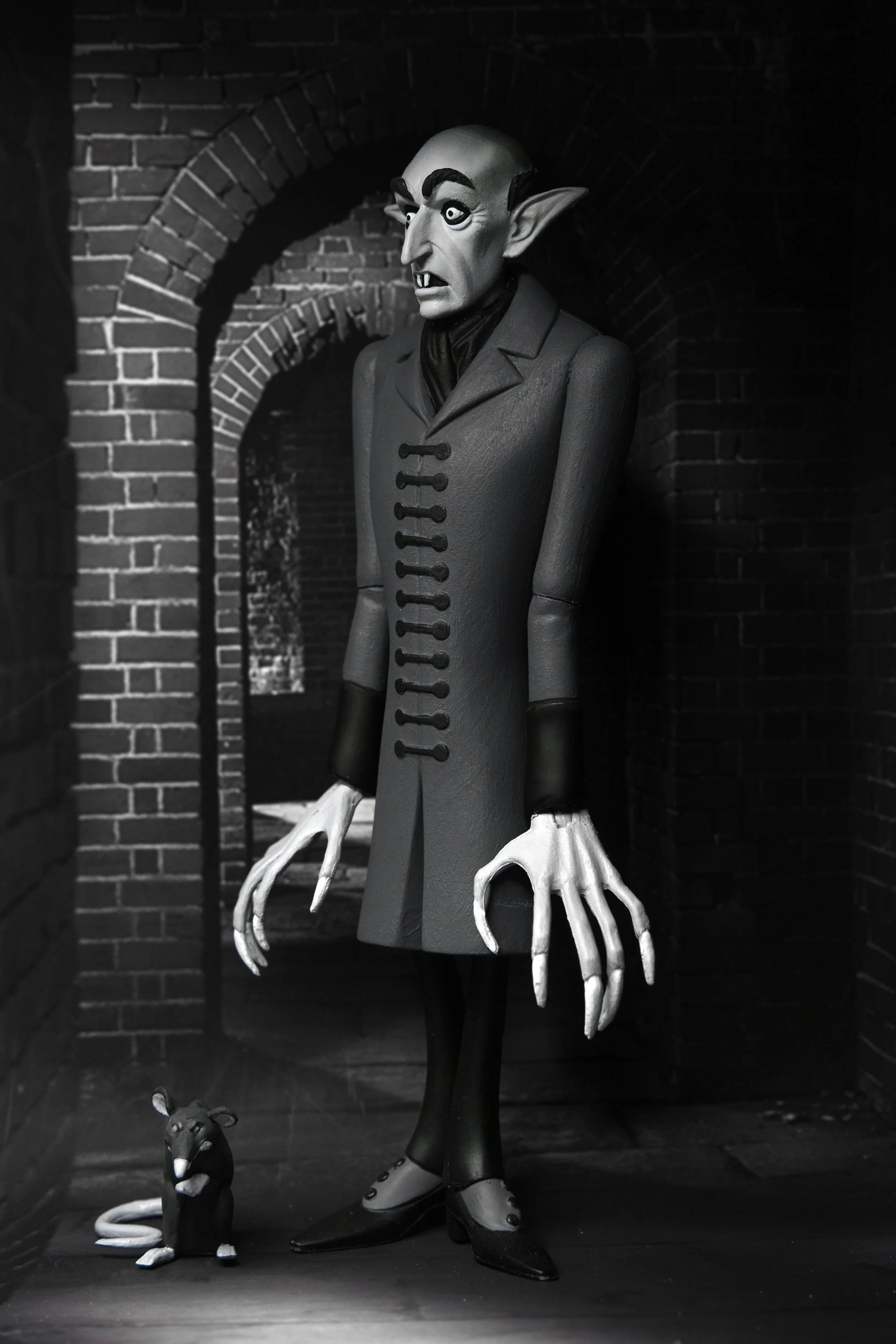 Nosferatu - Toony Terrors Count Orlok 6” Scale Action Figure (Silver Screen Edition) - Image 5