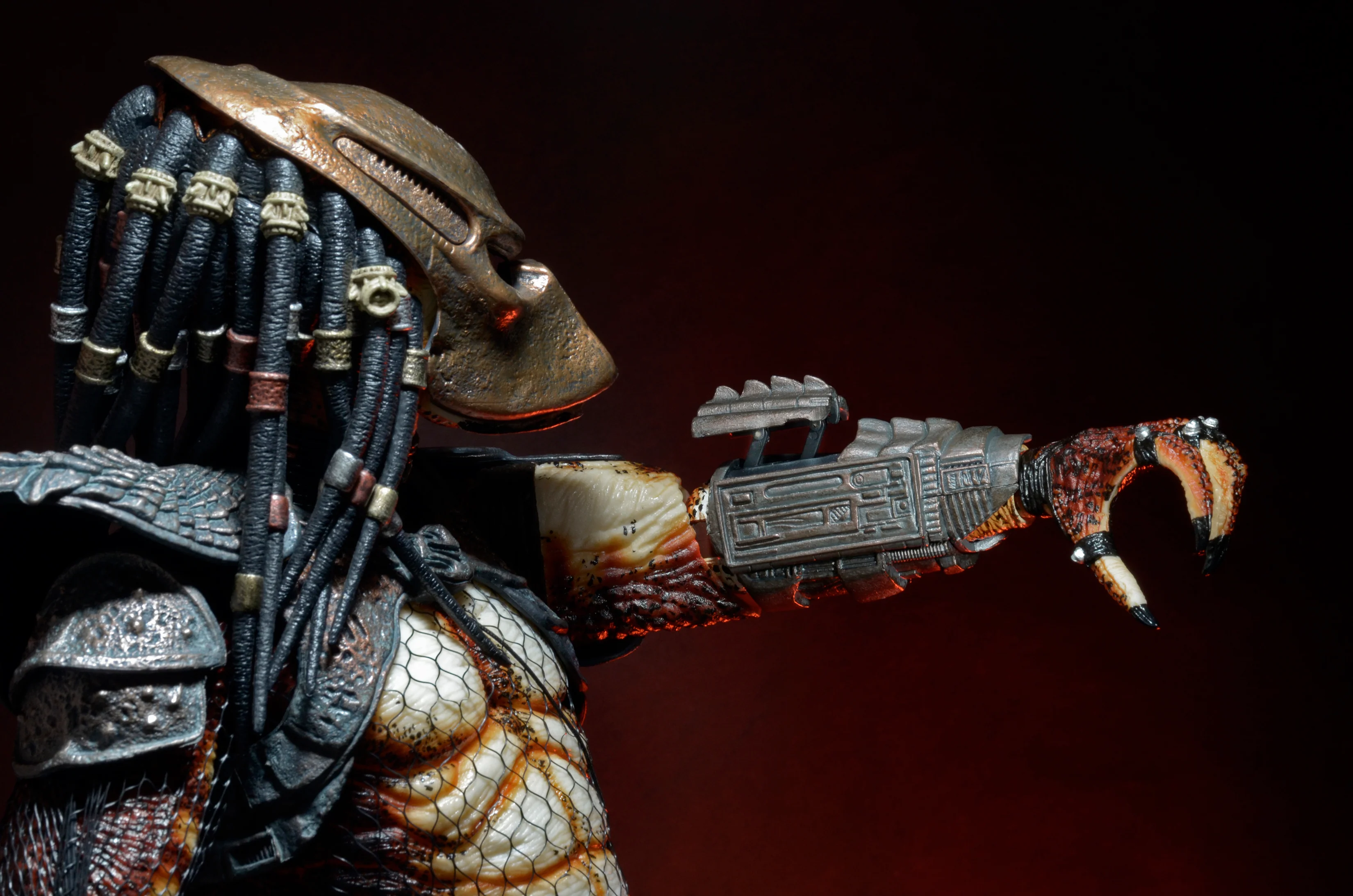 Predator 2 - City Hunter Predator with LED Lights 1/4 Scale Action Figure - Image 14