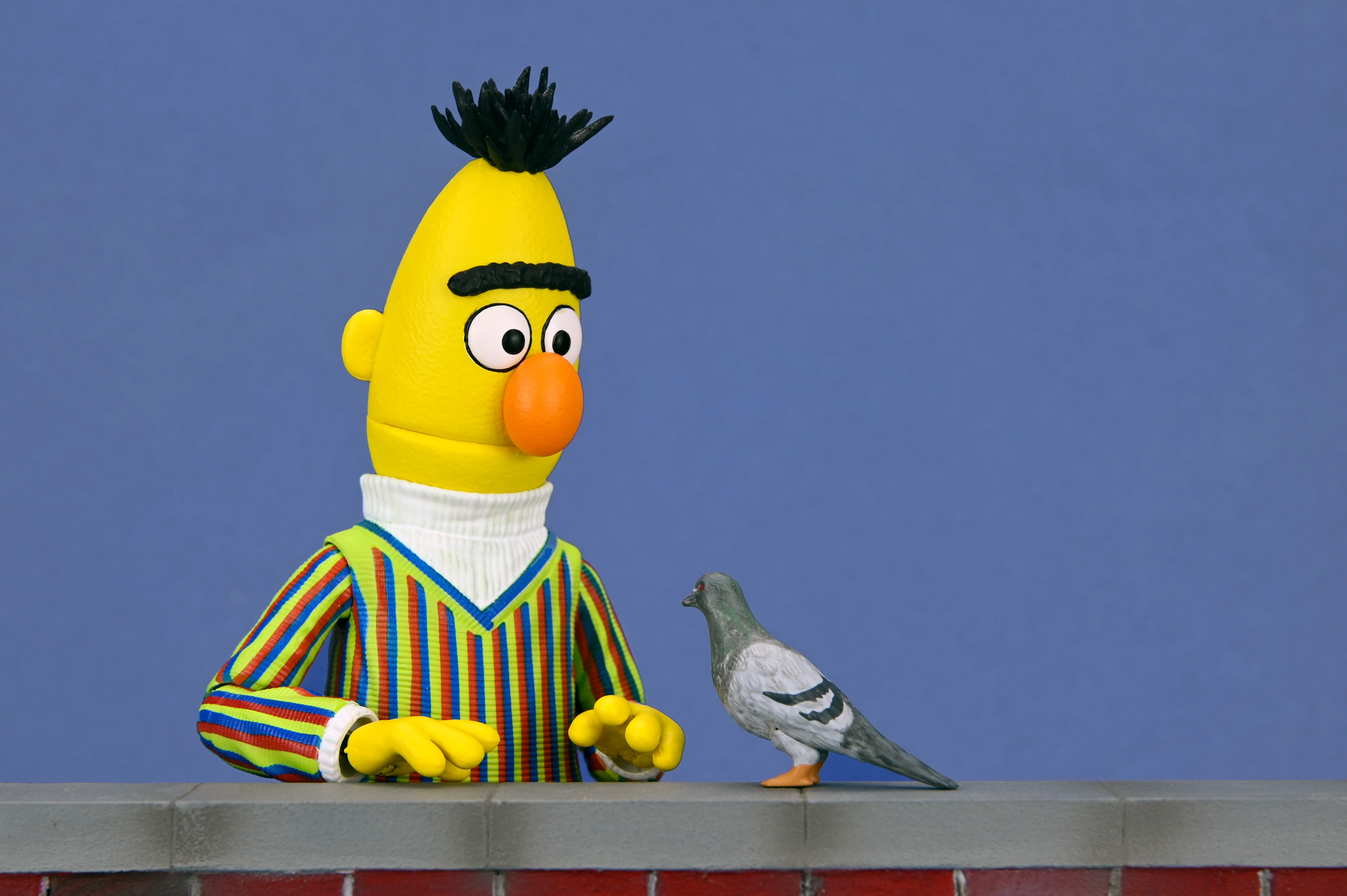 Sesame Street - Ultimate Bert 7” Scale Action Figure - Image 7
