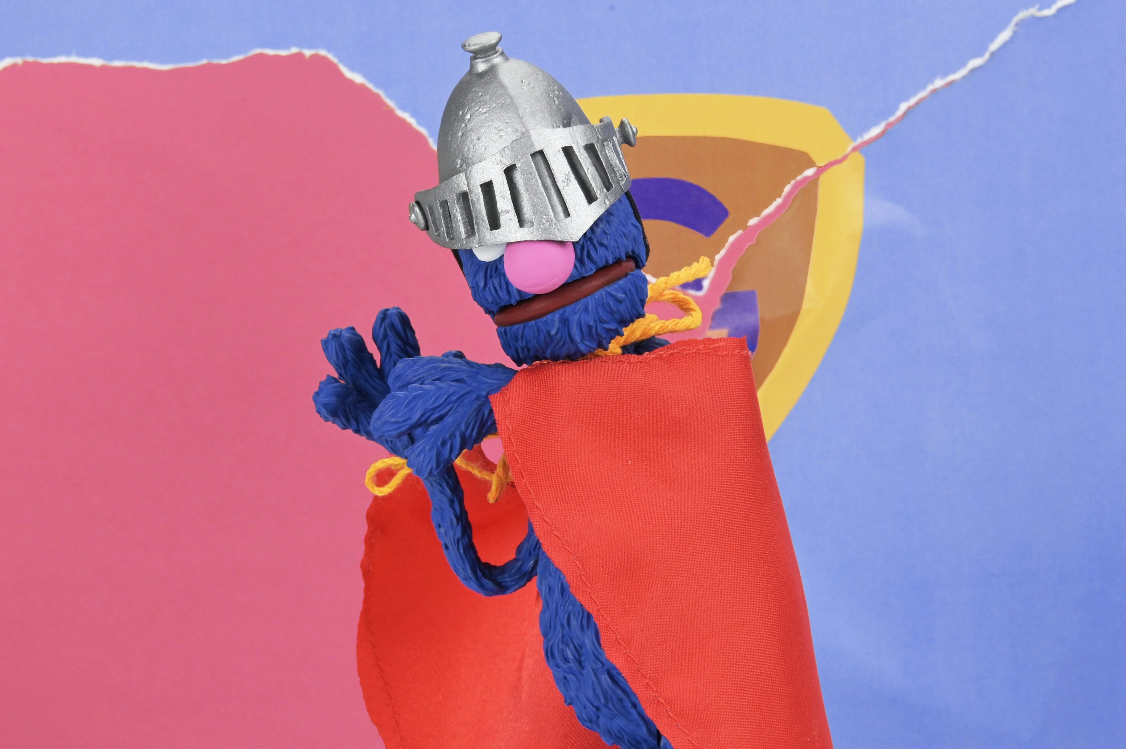 Sesame Street - Ultimate Super Grover 7" Scale Action Figure - Image 11