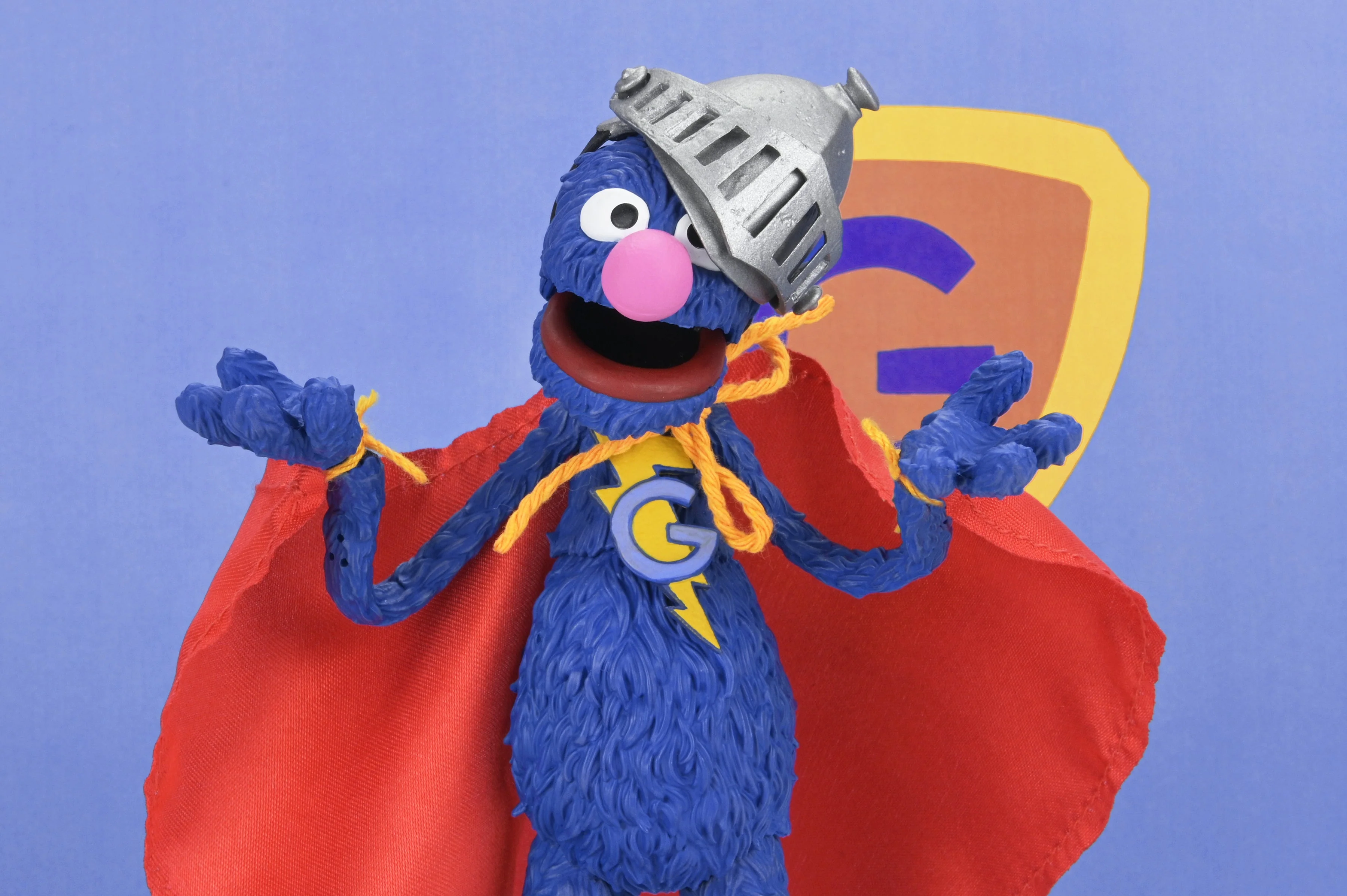 Sesame Street - Ultimate Super Grover 7" Scale Action Figure - Image 12