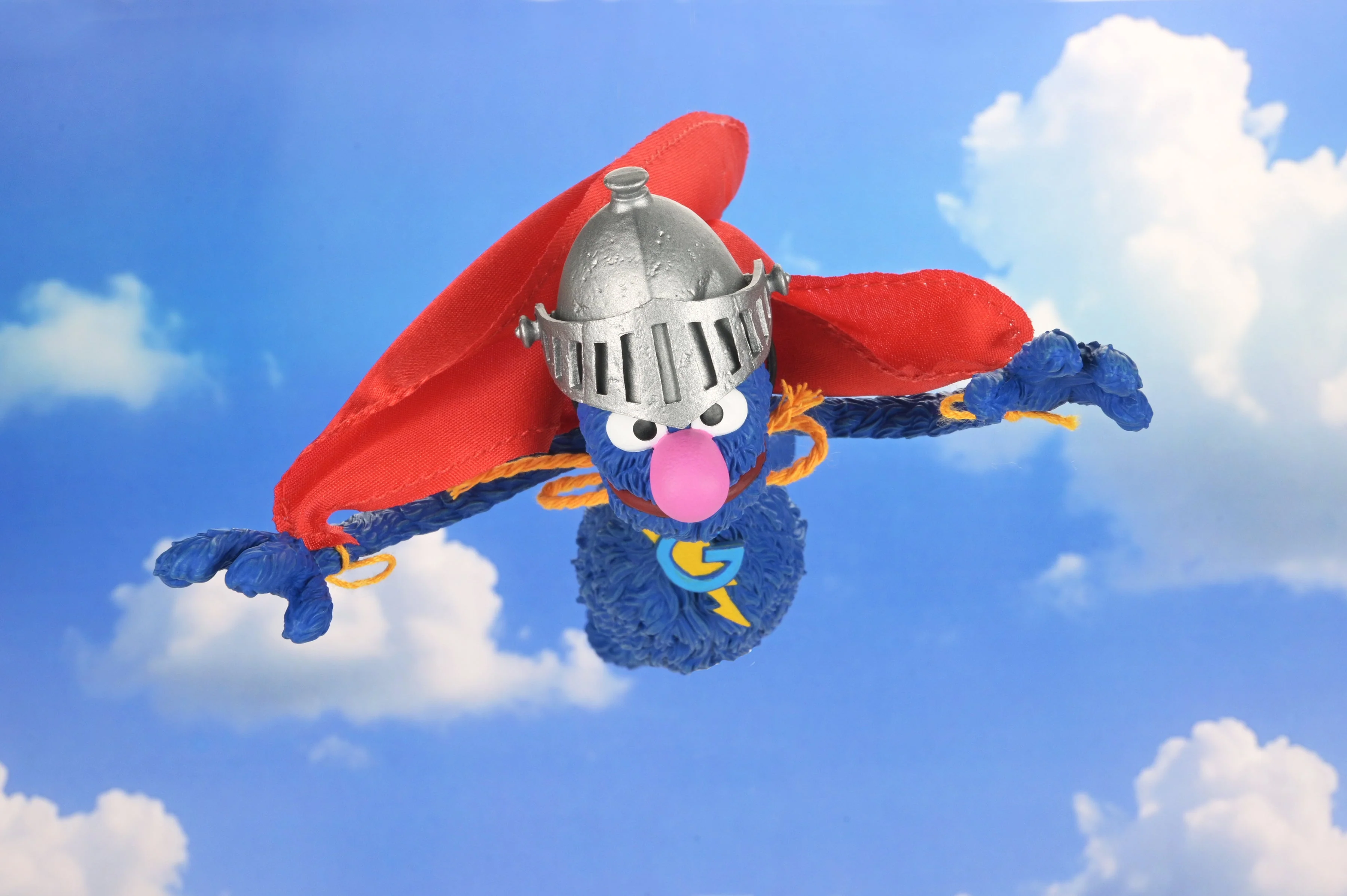 Sesame Street - Ultimate Super Grover 7" Scale Action Figure - Image 13