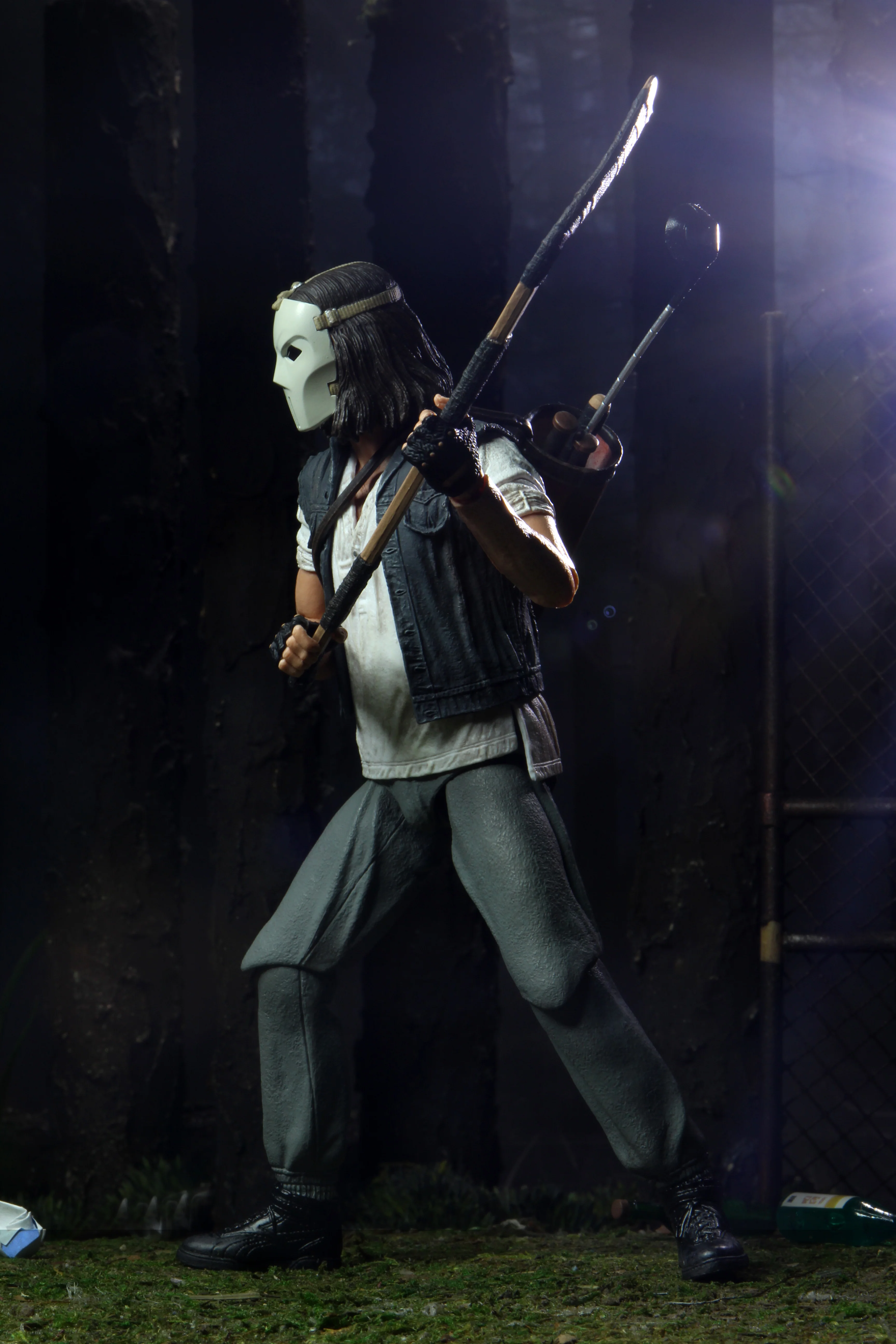 Teenage Mutant Ninja Turtles (1990 Movie) - Casey Jones & Raphael in Disguise 7" Scale Action Figure (2-Pack) - Image 10