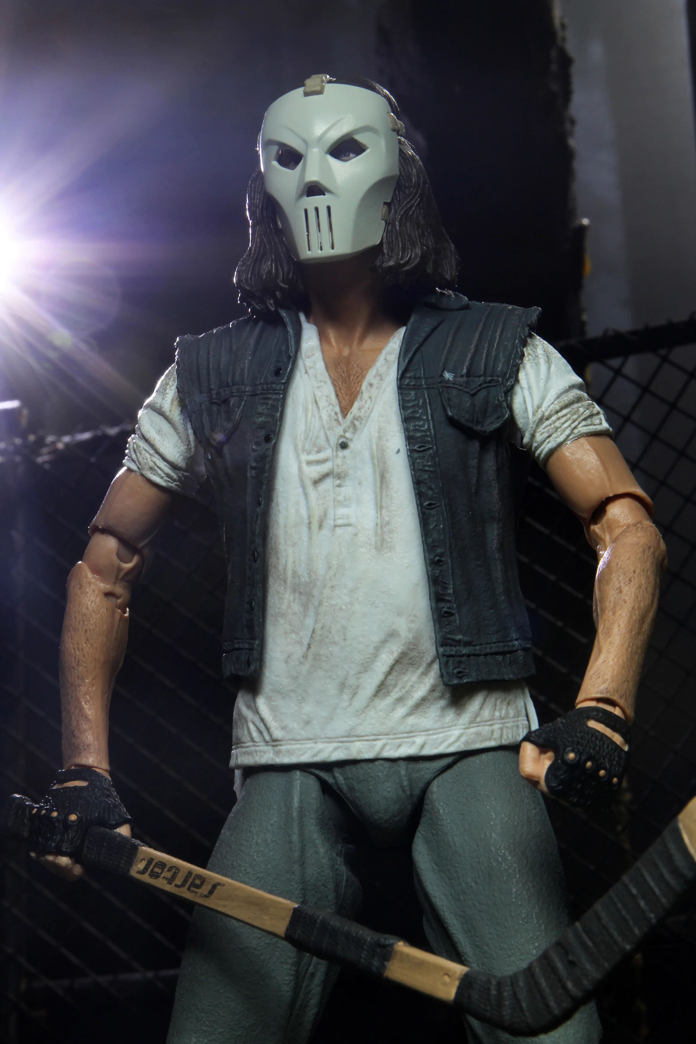 Teenage Mutant Ninja Turtles (1990 Movie) - Casey Jones & Raphael in Disguise 7" Scale Action Figure (2-Pack) - Image 6