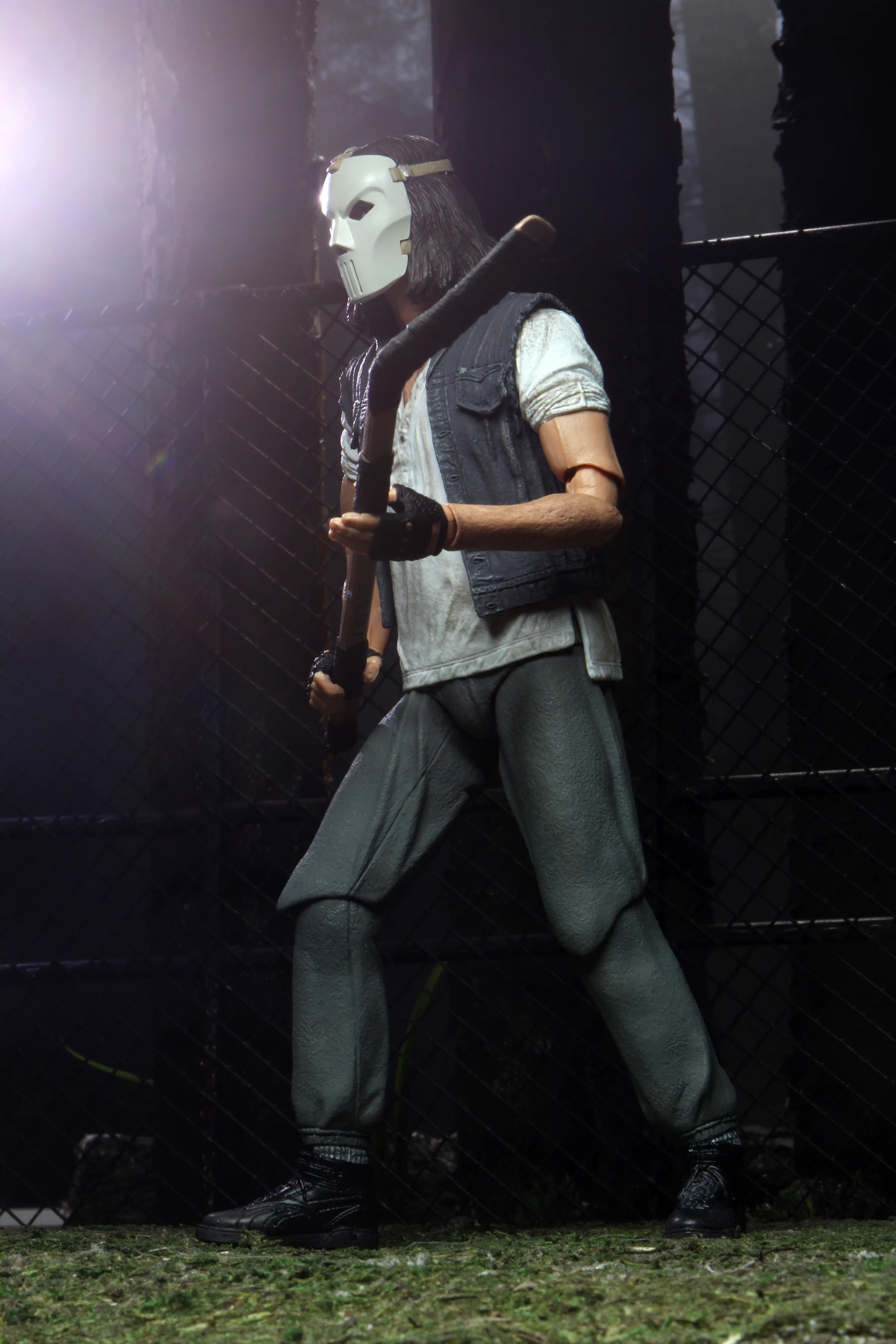 Teenage Mutant Ninja Turtles (1990 Movie) - Casey Jones & Raphael in Disguise 7" Scale Action Figure (2-Pack) - Image 7