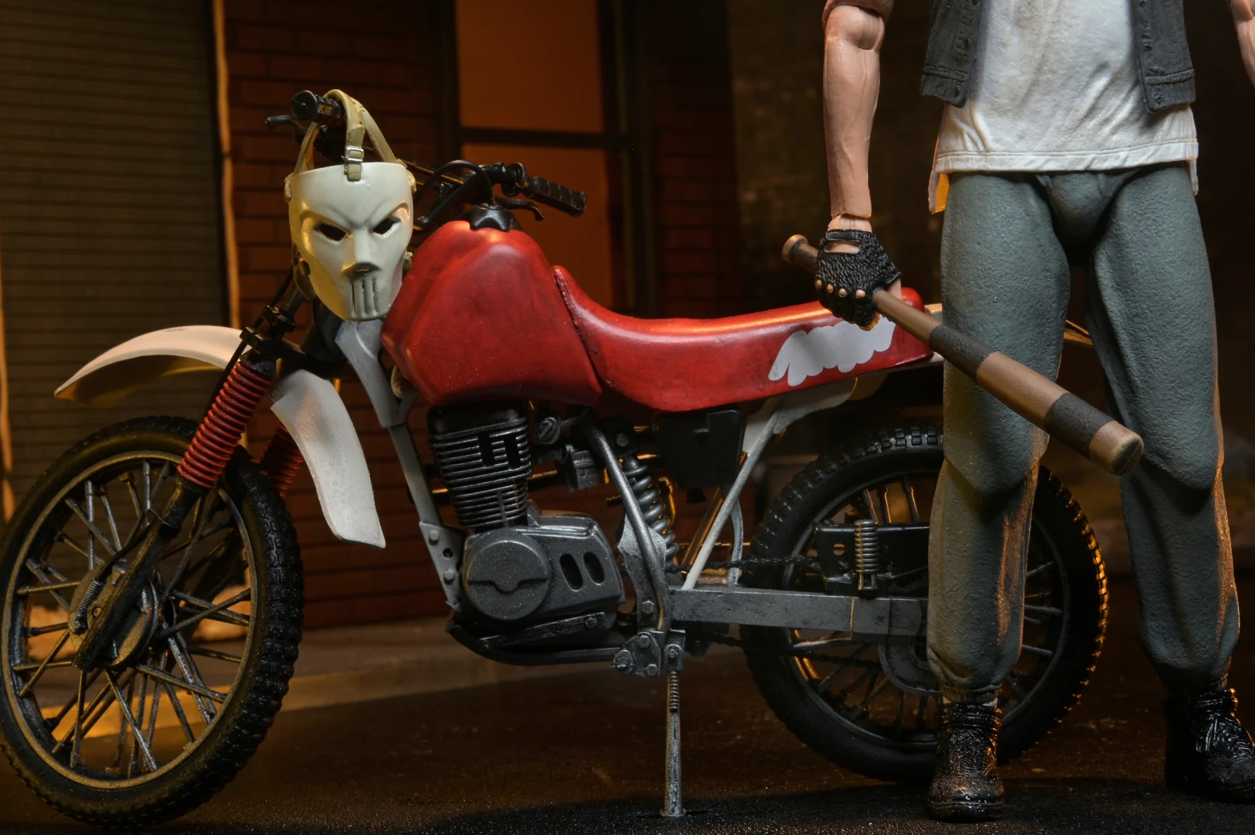 Teenage Mutant Ninja Turtles (1990 Movie) - Casey Jones with Dirt Bike 7" Scale Action Figure - Image 6