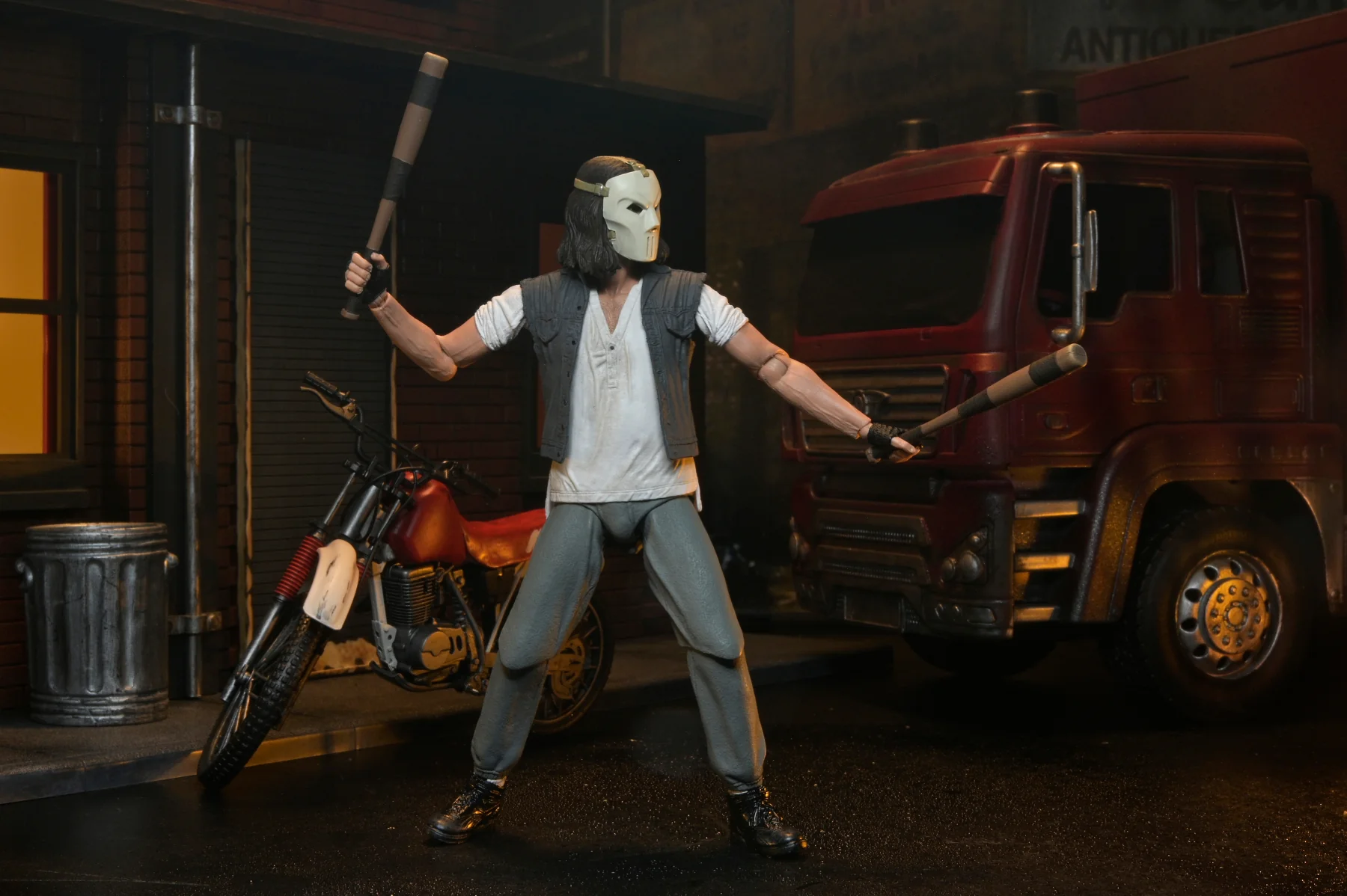 Teenage Mutant Ninja Turtles (1990 Movie) - Casey Jones with Dirt Bike 7" Scale Action Figure - Image 9