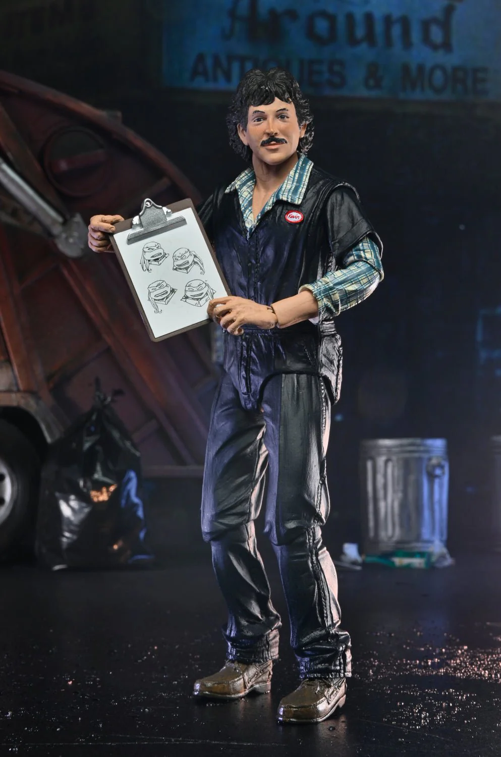 Teenage Mutant Ninja Turtles (1990 Movie) - Kevin Eastman as Garbage Man 7” Scale Action Figure (2024 Con Exclusive) - Image 2