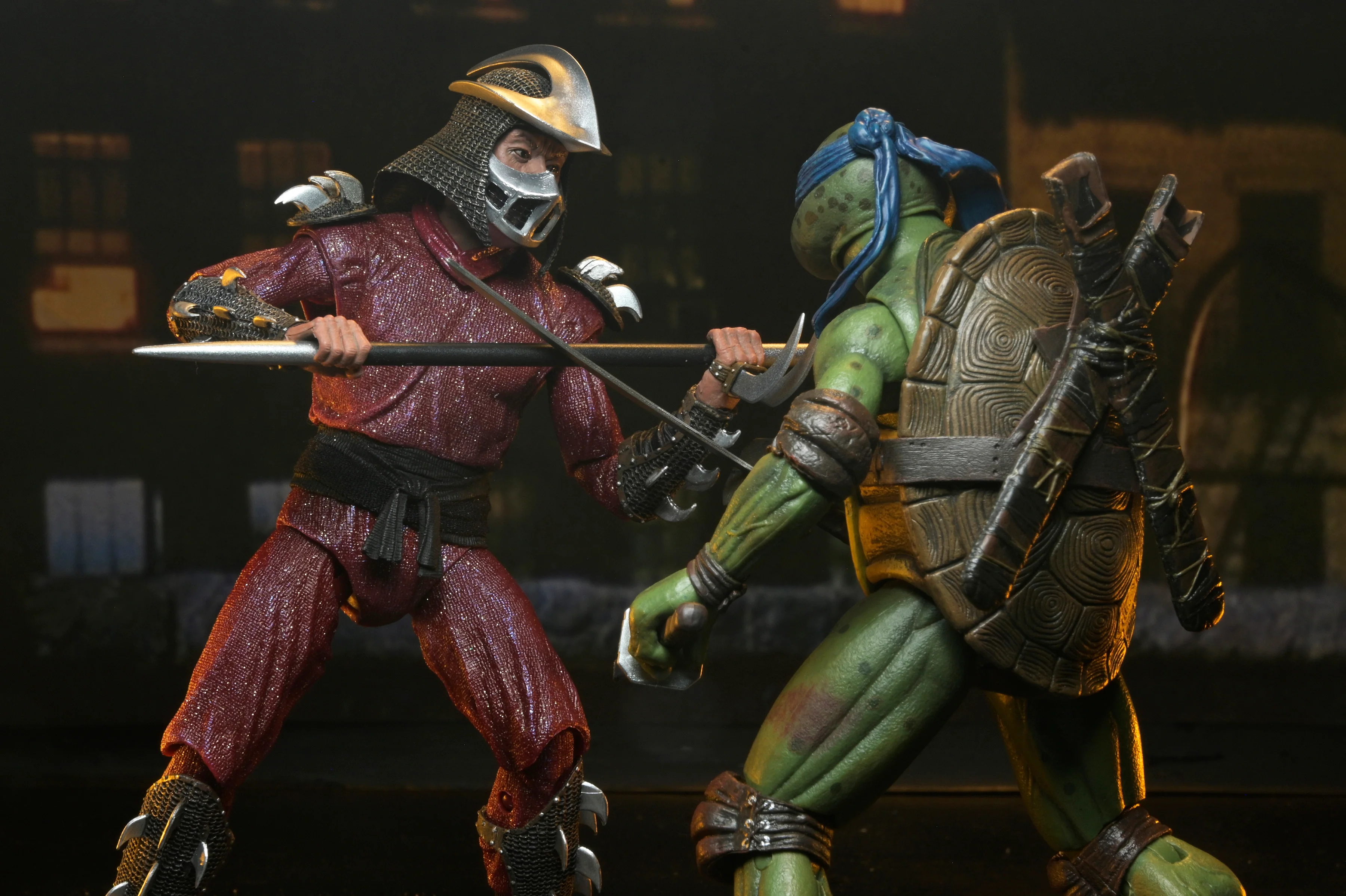 Teenage Mutant Ninja Turtles (1990 Movie) - Rooftop Battle Leonardo vs. Shredder 7" Scale Action Figure (2-Pack) - Image 7
