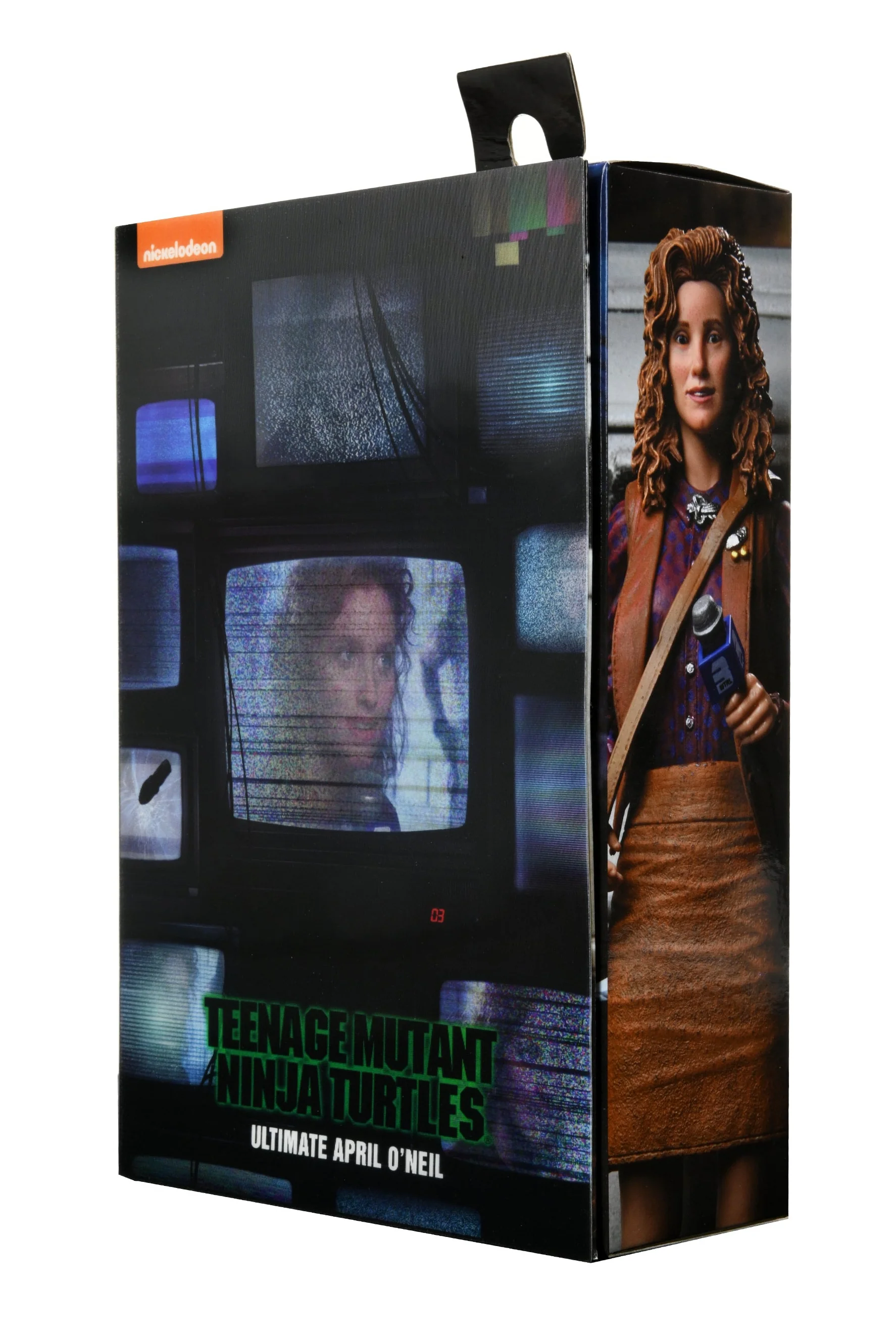 Teenage Mutant Ninja Turtles (1990 Movie) - Ultimate April O'Neil 7" Scale Action Figure - Image 12